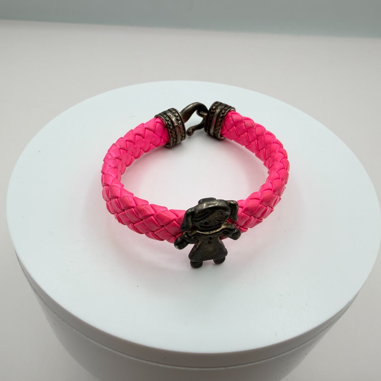 Vintage Silver Tone Pink Braided Leather Charm Bracelet Girl Figure Hook Clasp - Thumbnail 3