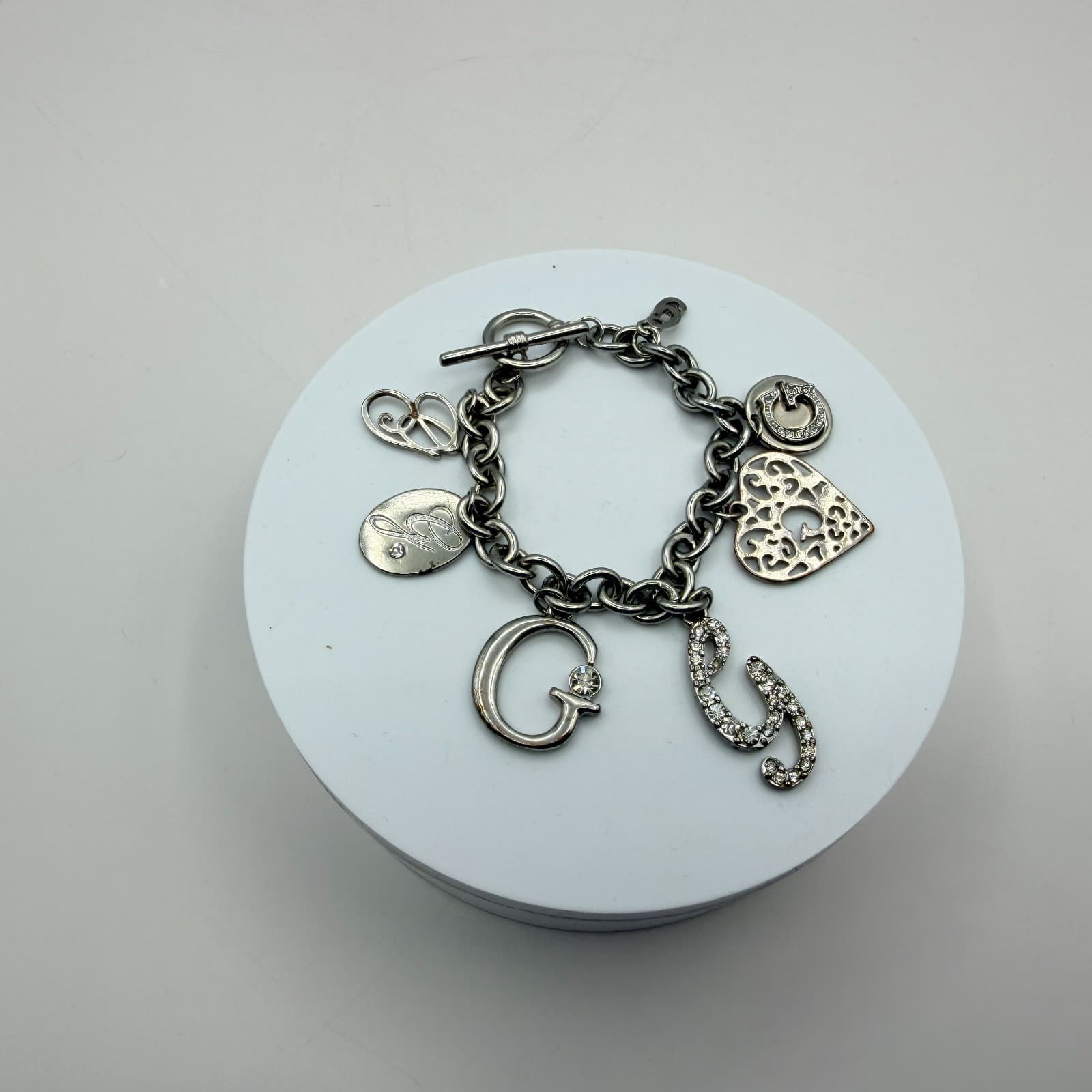 Vintage Silver Tone Chunky Link Charm Bracelet Crystal Rhinestone Filigree Heart - Thumbnail 3