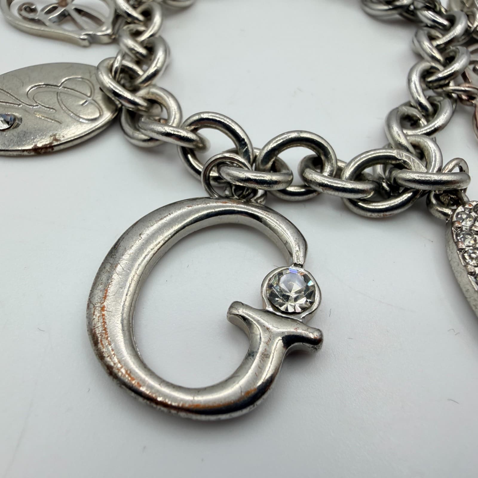 Vintage Silver Tone Chunky Link Charm Bracelet Crystal Rhinestone Filigree Heart - Thumbnail 6