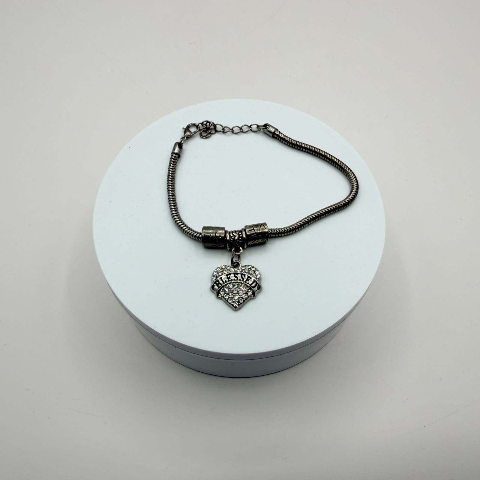 Vintage Silver Tone Snake Chain Charm Bracelet Rhinestone Blessed Heart Accent - Thumbnail 6