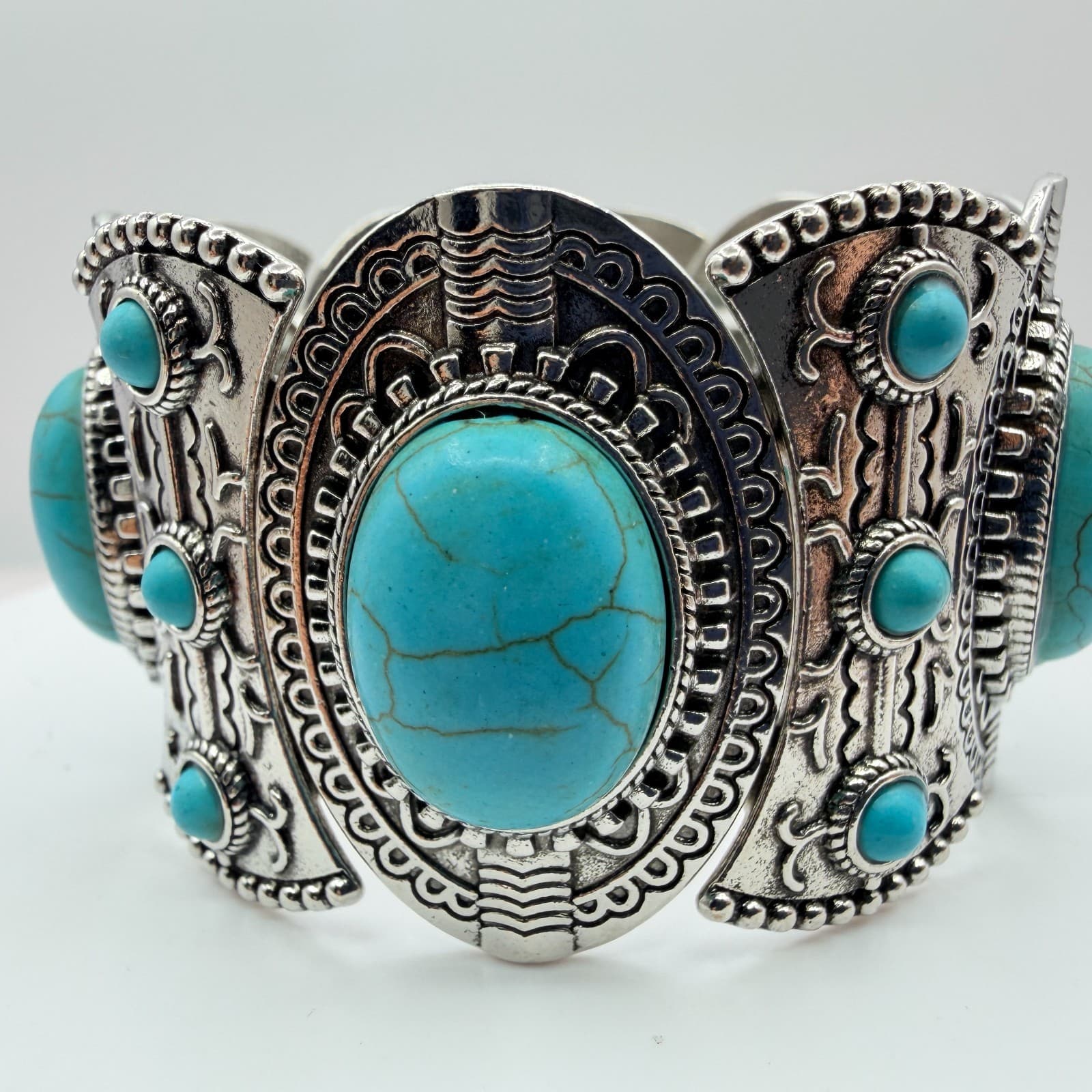 Vintage Silver Tone Turquoise Color Stretch Panel Bracelet Faux Stone Western - Thumbnail 4