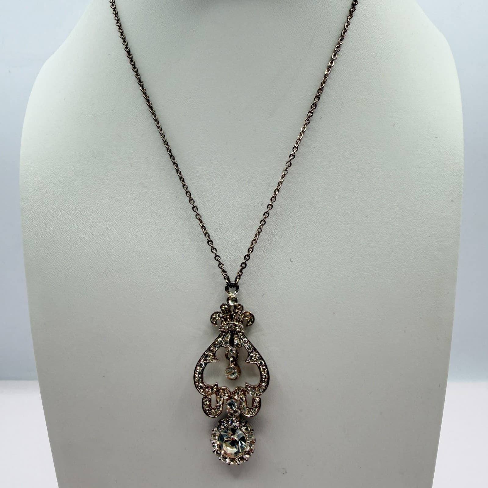 Vintage Silver Tone Lavalier Pendant Necklace Rhinestone Openwork Dainty Boho - Thumbnail 3