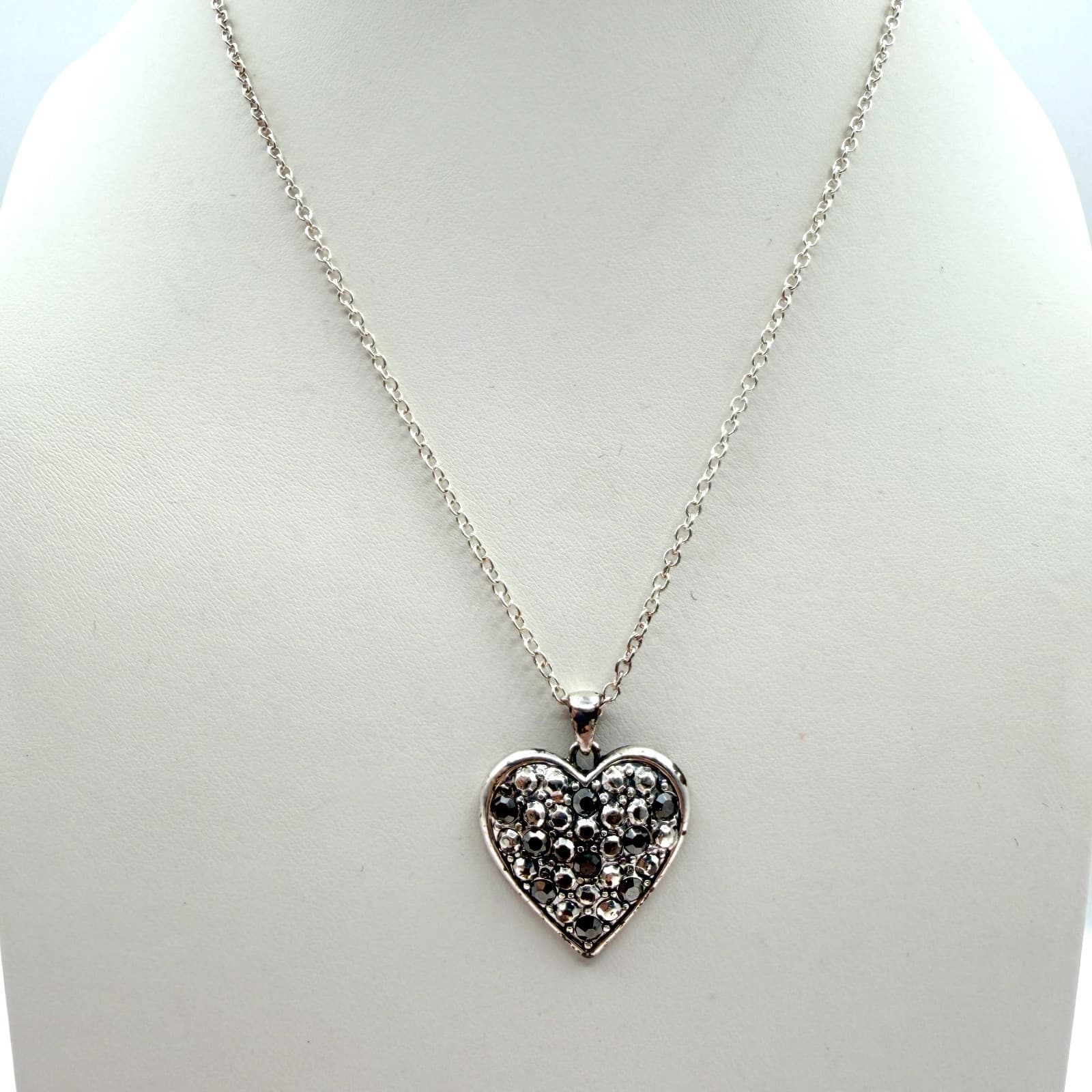 Vintage Silver Tone Black Rhinestone Pave Heart Pendant Necklace Dainty Chain