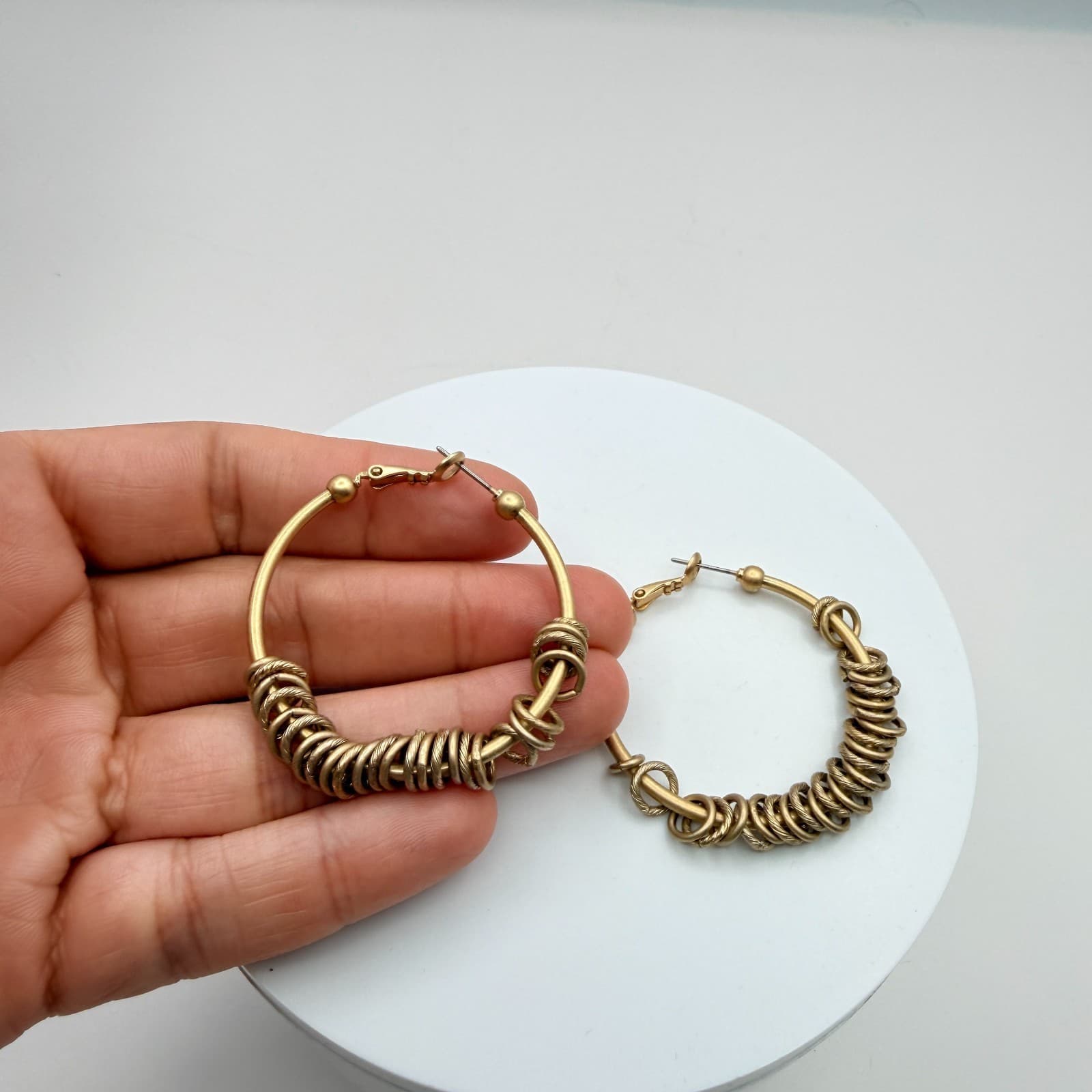Vintage Gold Tone Hoop Earrings Textured Ribbed Multi Ring Chunky Statement Boho - Thumbnail 7