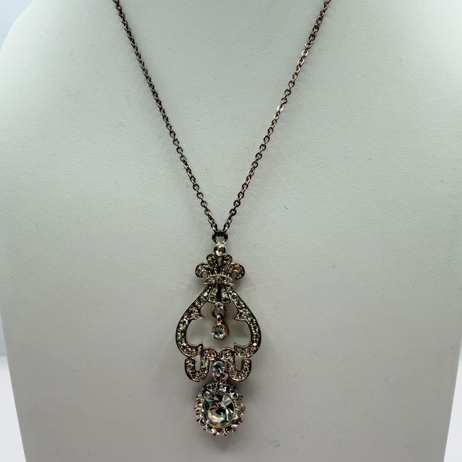 Vintage Silver Tone Lavalier Pendant Necklace Rhinestone Openwork Dainty Boho - Thumbnail 2