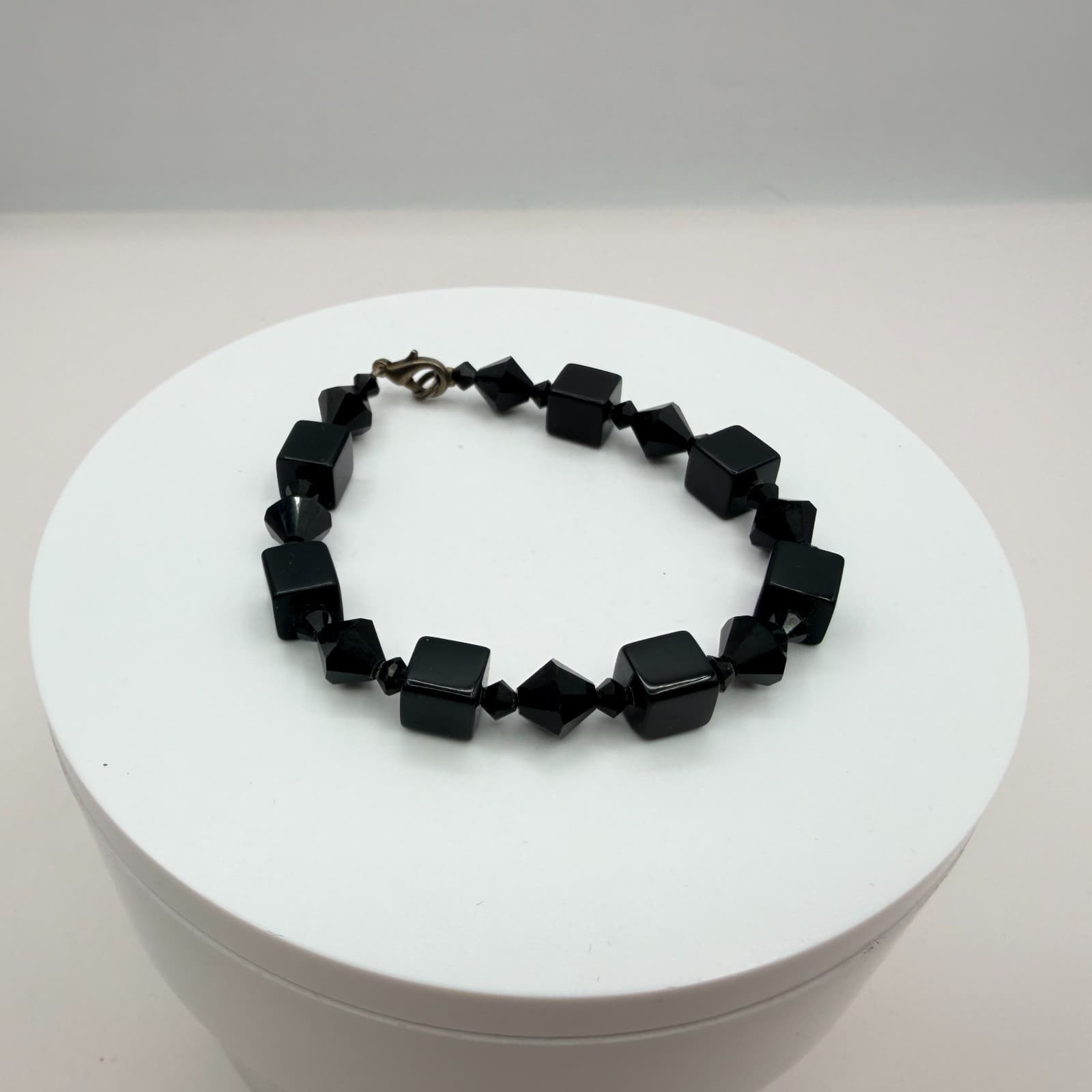 Vintage Black Beaded Bracelet Dangle Earrings Set Gunmetal Tone Geometric Goth - Thumbnail 6