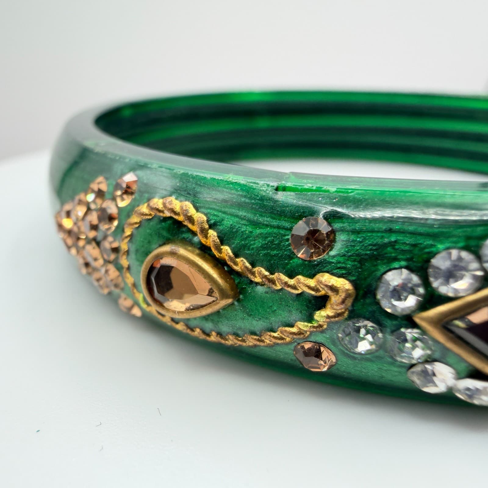 Vintage Green Bangle Bracelet Rhinestone Accents Chunky Statement Retro Boho 90s - Thumbnail 6
