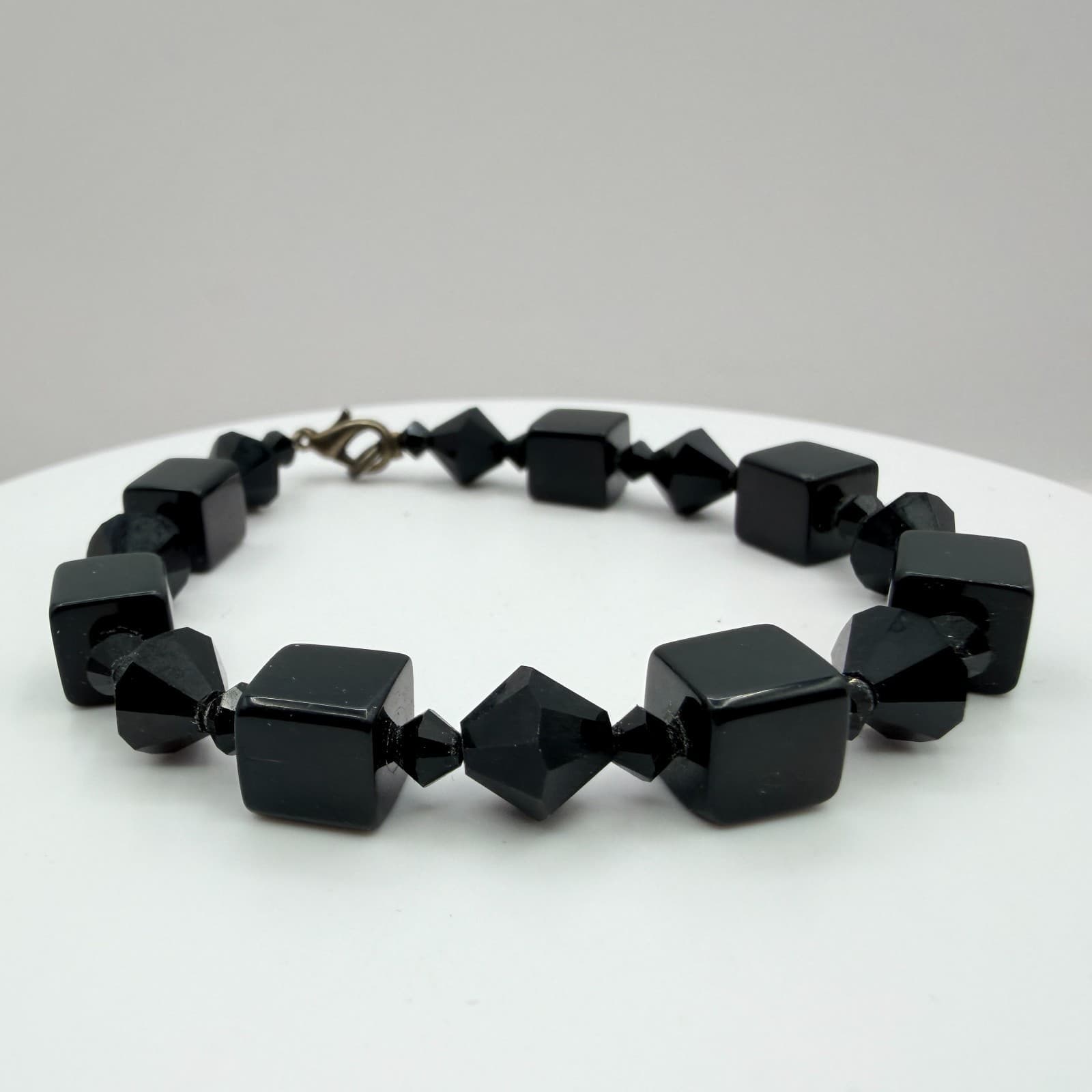 Vintage Black Beaded Bracelet Dangle Earrings Set Gunmetal Tone Geometric Goth - Thumbnail 4