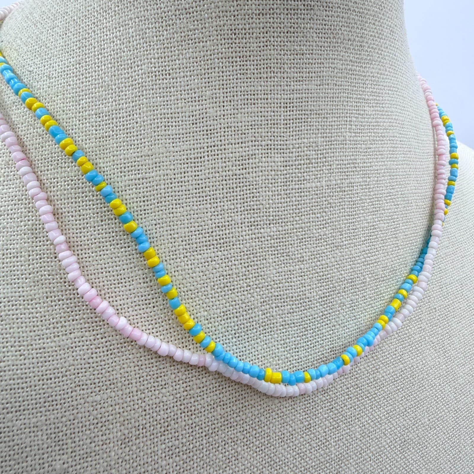 Vintage Multicolor Seed Bead Strand Necklace Dainty Layered Look Y2K Boho 90s - Thumbnail 3