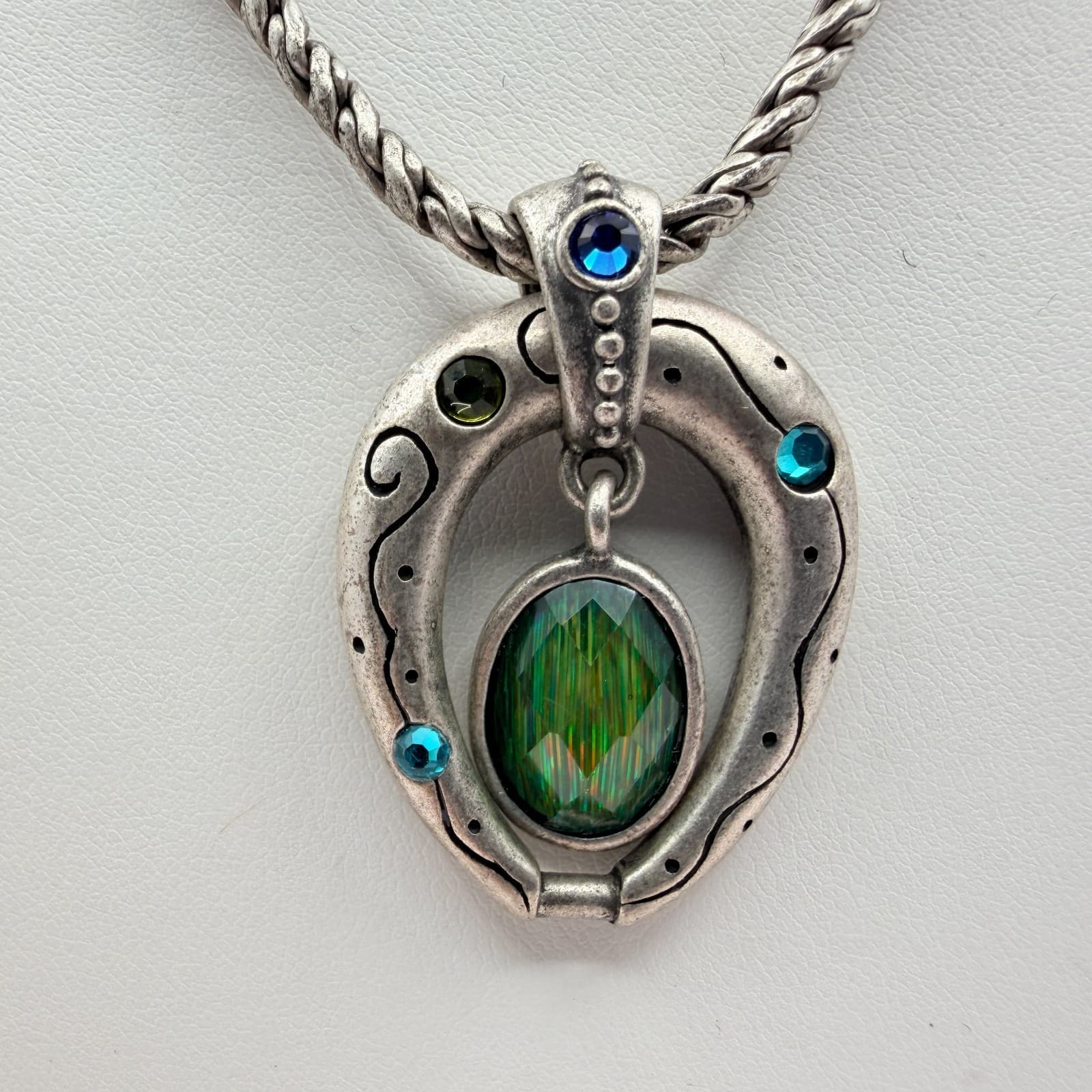 Vintage Silver Tone Horseshoe Pendant Necklace Blue Green Rhinestone Textured