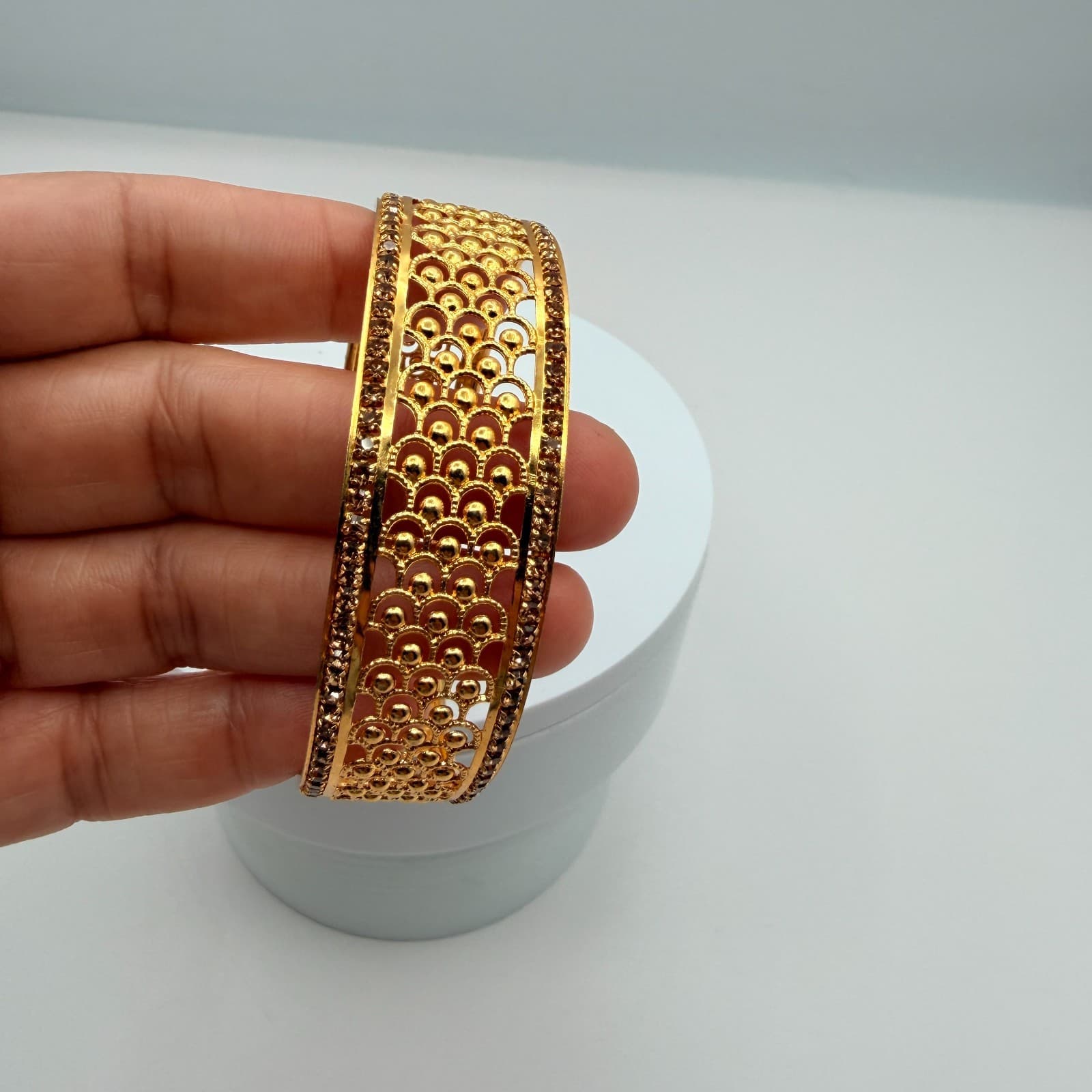 Vintage Gold Tone Clamper Bracelet Rhinestone Borders Openwork Filigree Hinged - Thumbnail 7