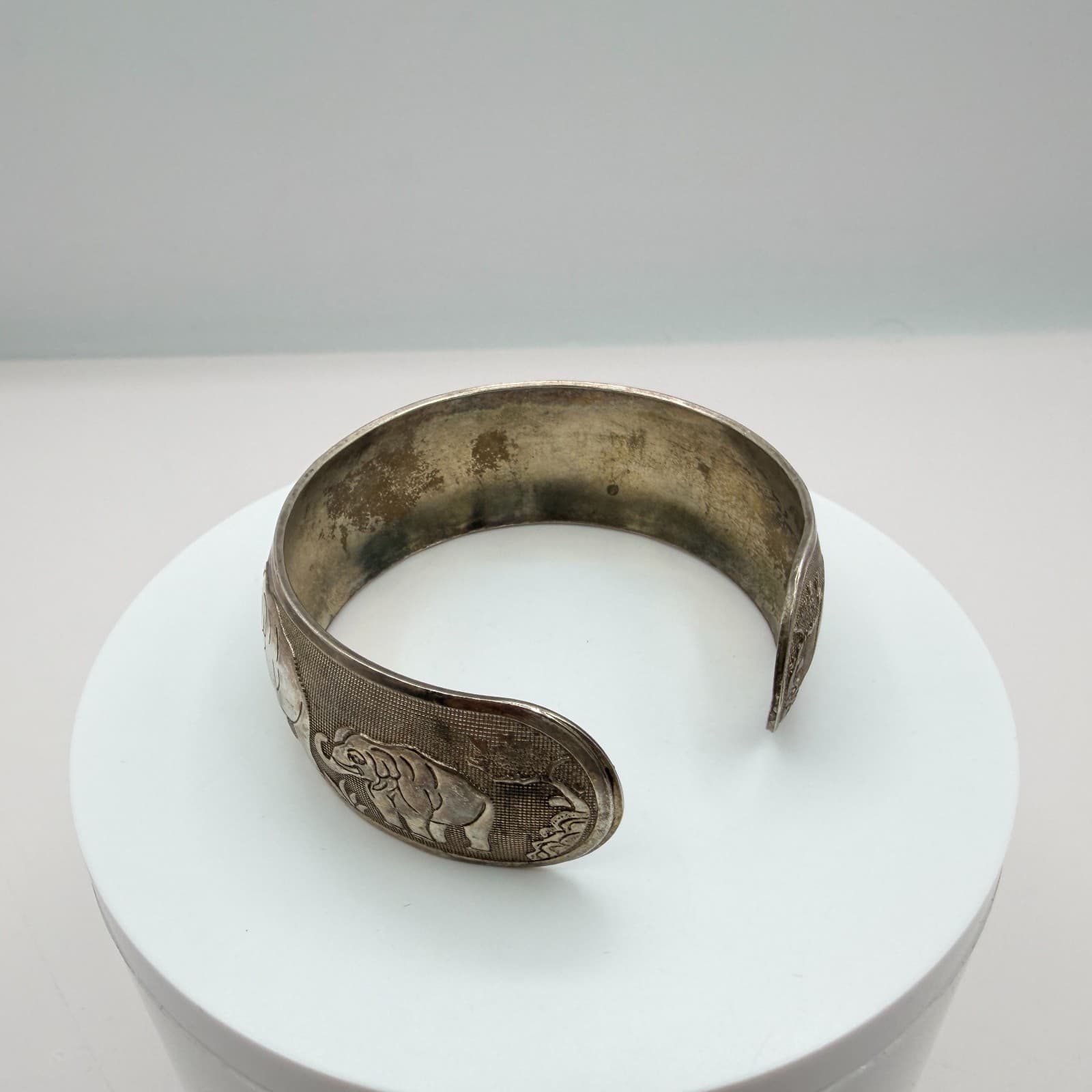 Vintage Silver Tone Elephant Cuff Bracelet Embossed Sun Motif Wide Bangle Ethnic - Thumbnail 7