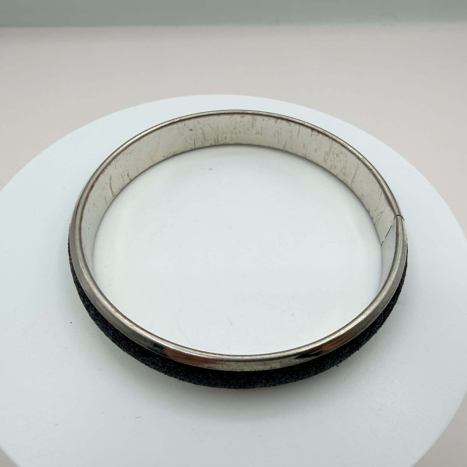 Vintage Silver Tone Bangle Bracelet Black Glitter Texture Inlay Stackable Slim - Thumbnail 3