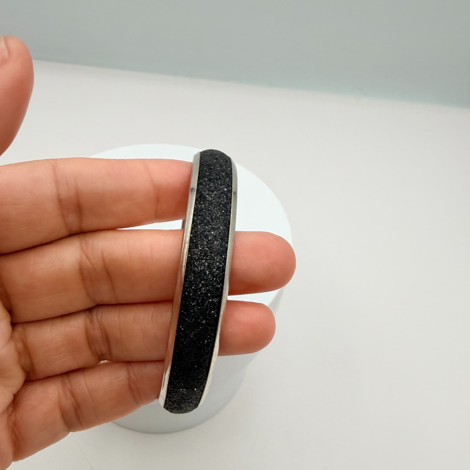 Vintage Silver Tone Bangle Bracelet Black Glitter Texture Inlay Stackable Slim - Thumbnail 6
