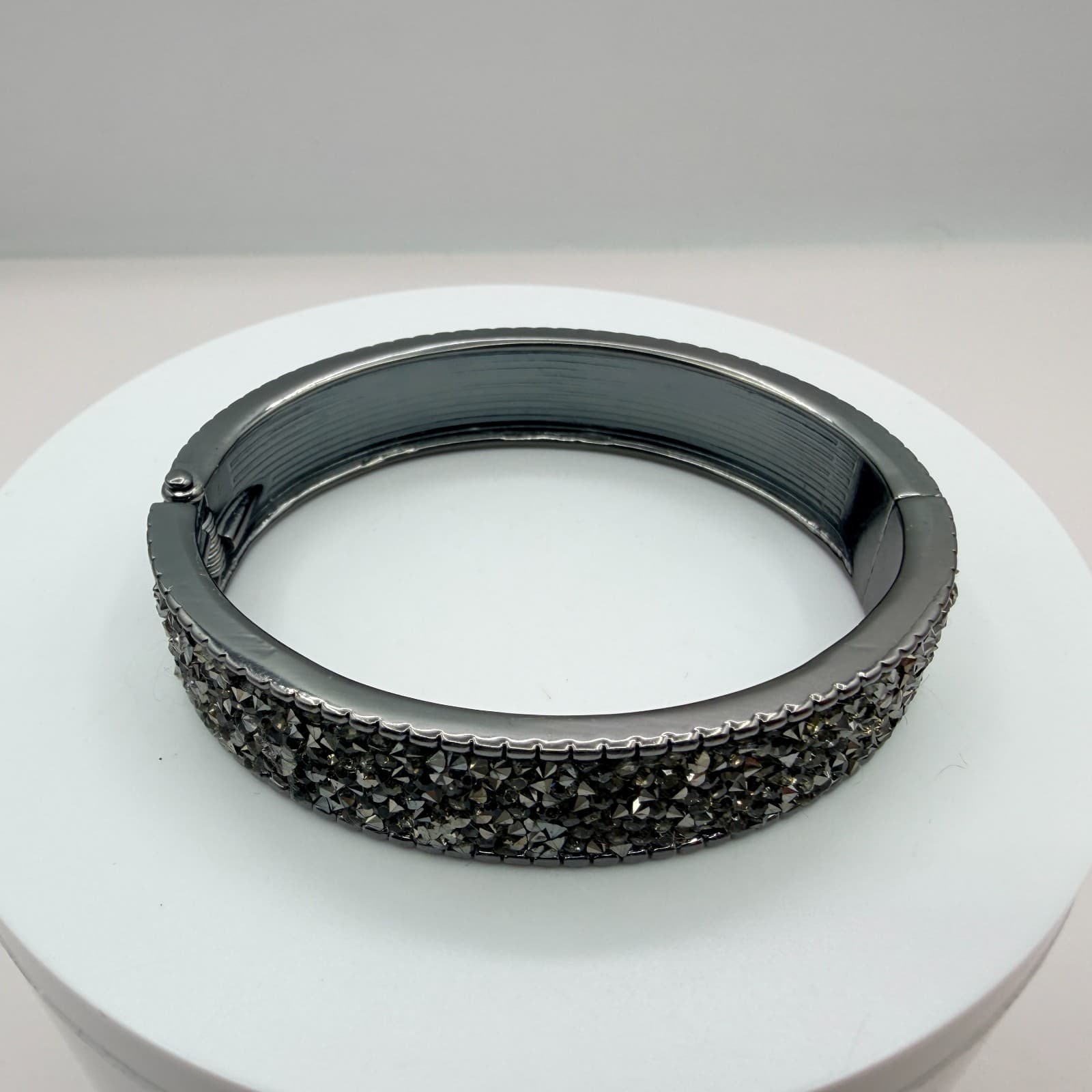 Vintage Gunmetal Tone Clamper Bracelet Gray Rhinestone Hinged Statement Y2K 90s - Thumbnail 2