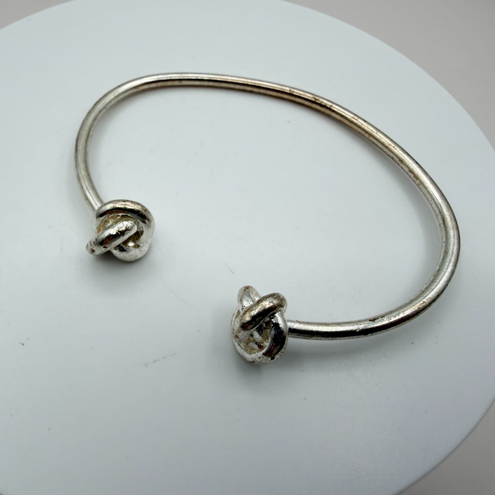 Vintage Silver Tone Cuff Bracelet Double Love Knot Open Bypass Torque Minimalist - Thumbnail 5