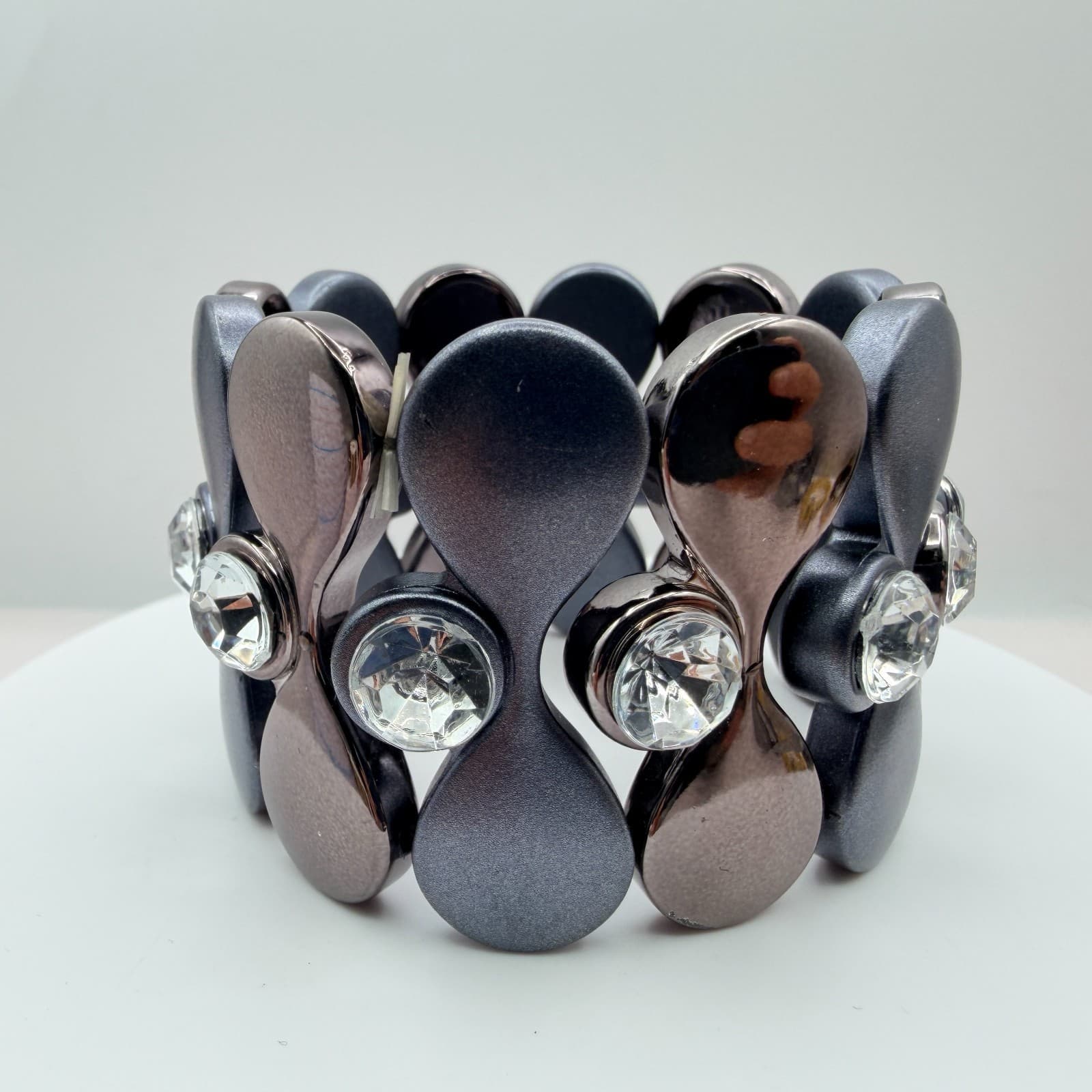 Vintage Gray Stretch Bracelet Rhinestone Accents Geometric Chunky Panel Wide 90s - Thumbnail 2