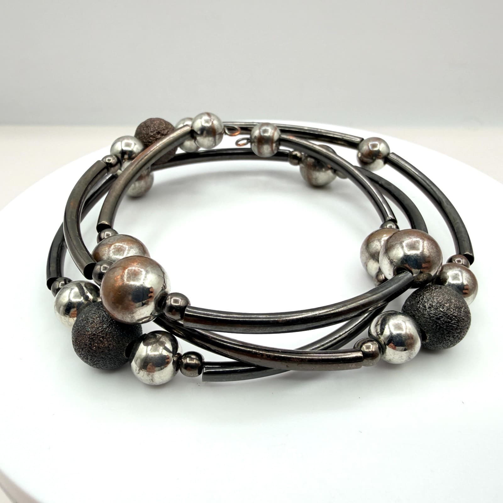Vintage Gunmetal Silver Tone Memory Wire Bracelet Multi Layer Wrap Textured 90s