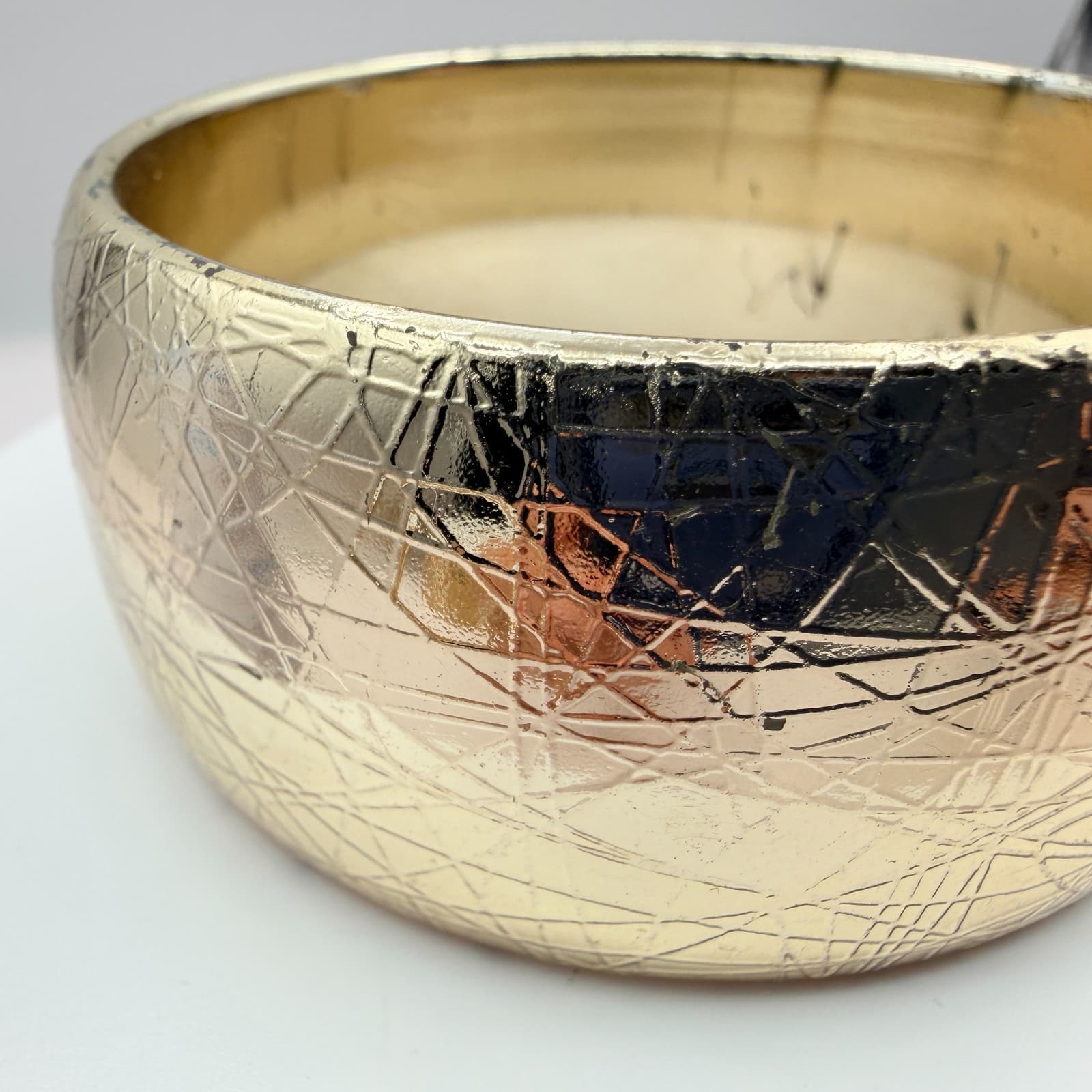 Vintage Gold Tone Bangle Bracelet Cross Hatch Textured Wide Chunky Statement 90s - Thumbnail 6