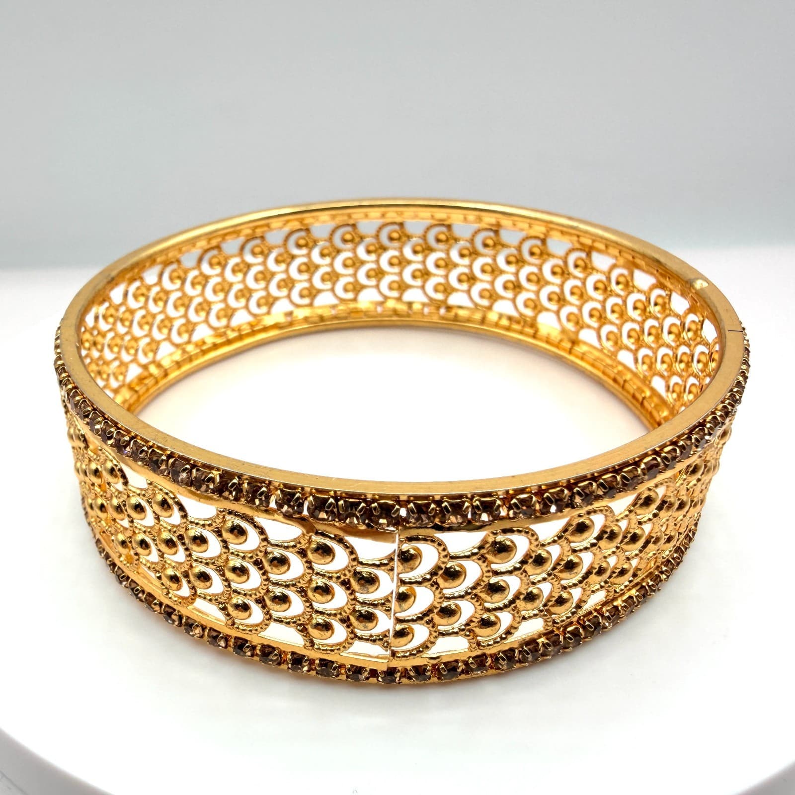 Vintage Gold Tone Clamper Bracelet Rhinestone Borders Openwork Filigree Hinged
