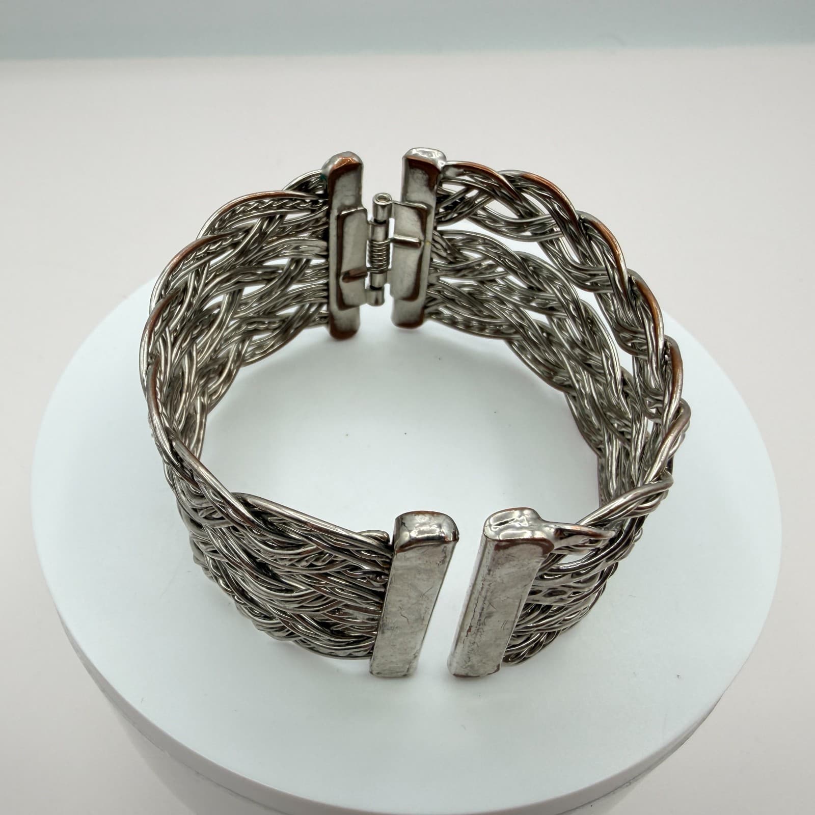 Vintage Silver Tone Cuff Bracelet Braided Wire Mesh Wide Hinged Bypass Bangle - Thumbnail 6