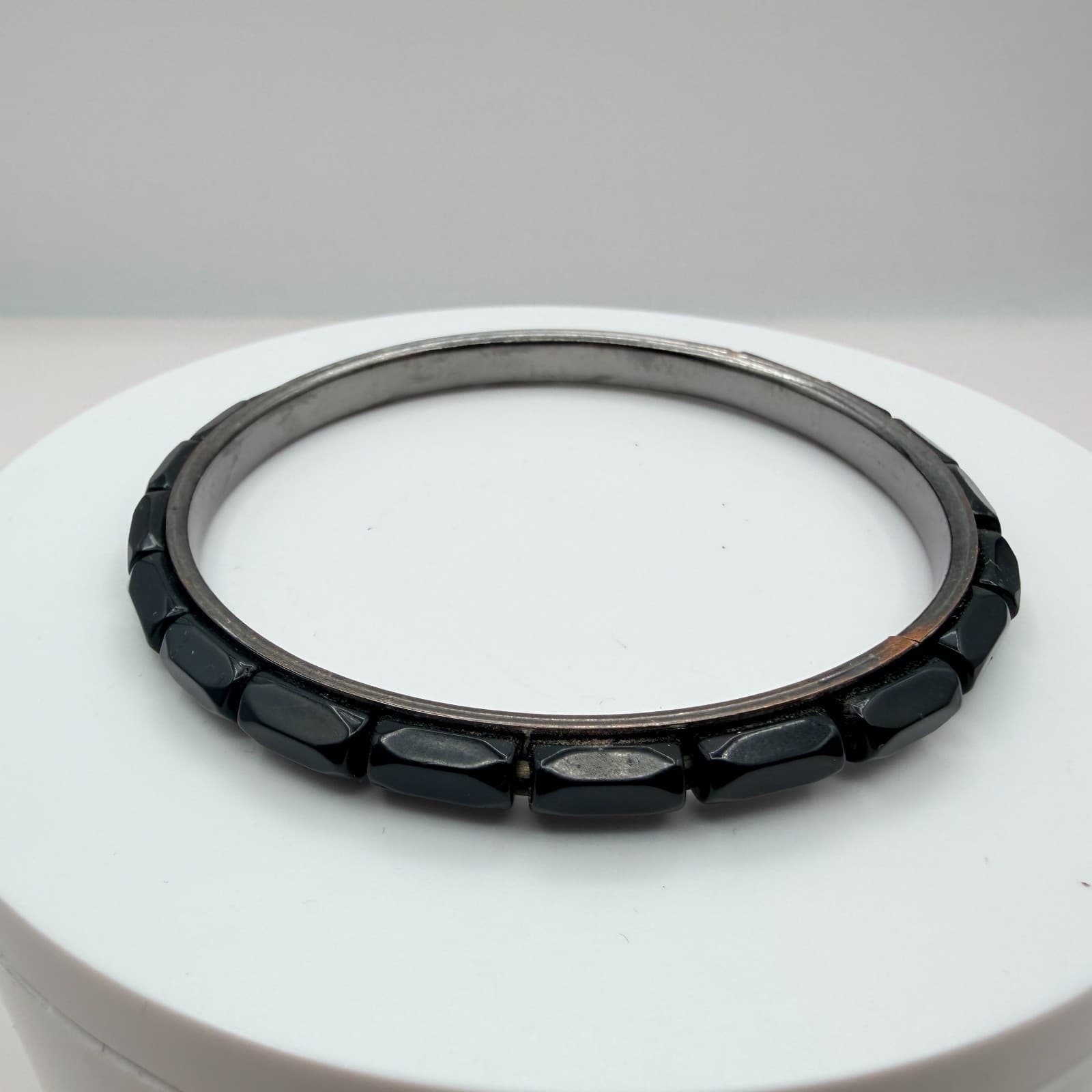 Vintage Silver Tone Bangle Bracelet Black Stone Style Accents Stackable Slim 90s - Thumbnail 2