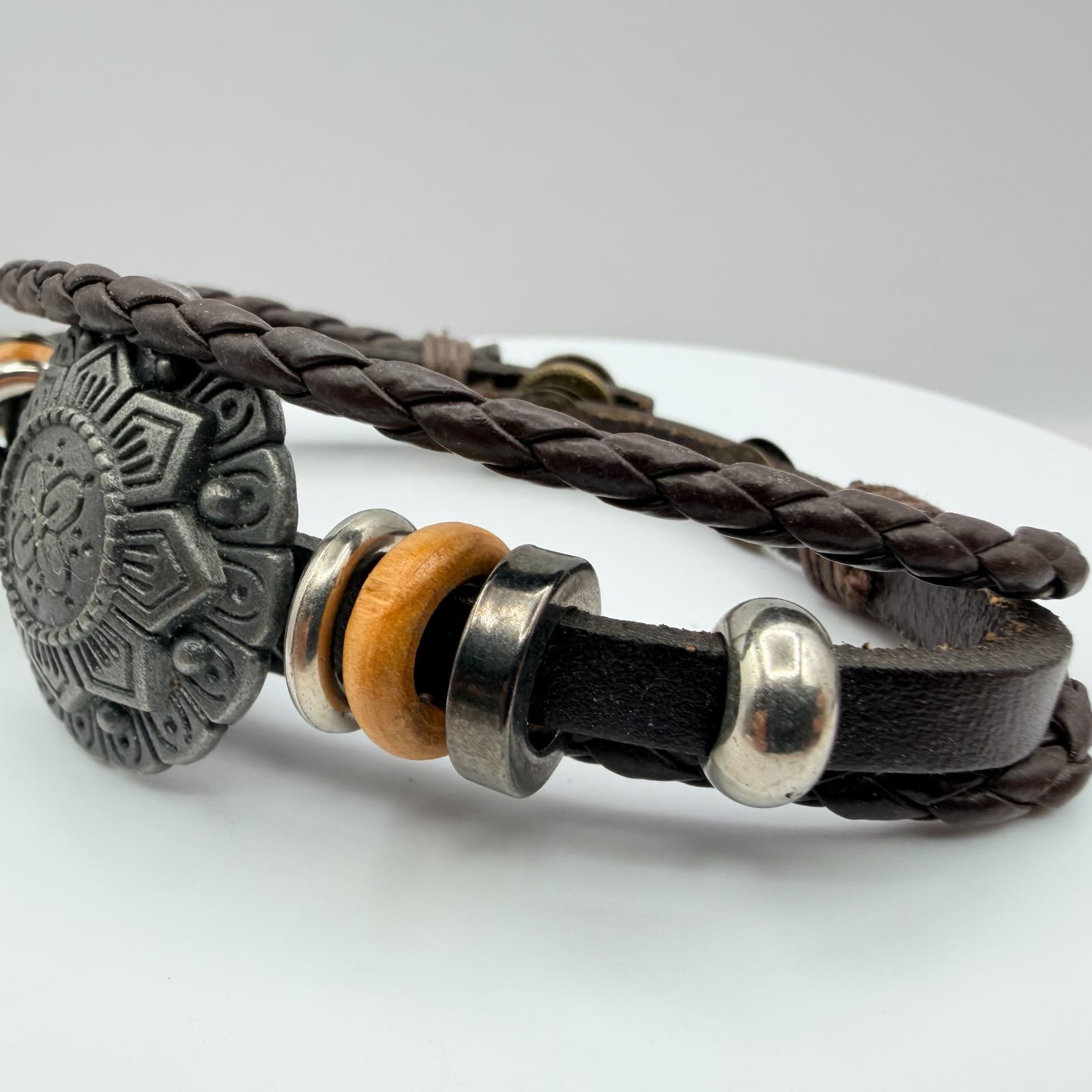 Vintage Multi Strand Leather Bracelet Wood Beads Metal Medallion Cuff Tribal 90s - Thumbnail 6