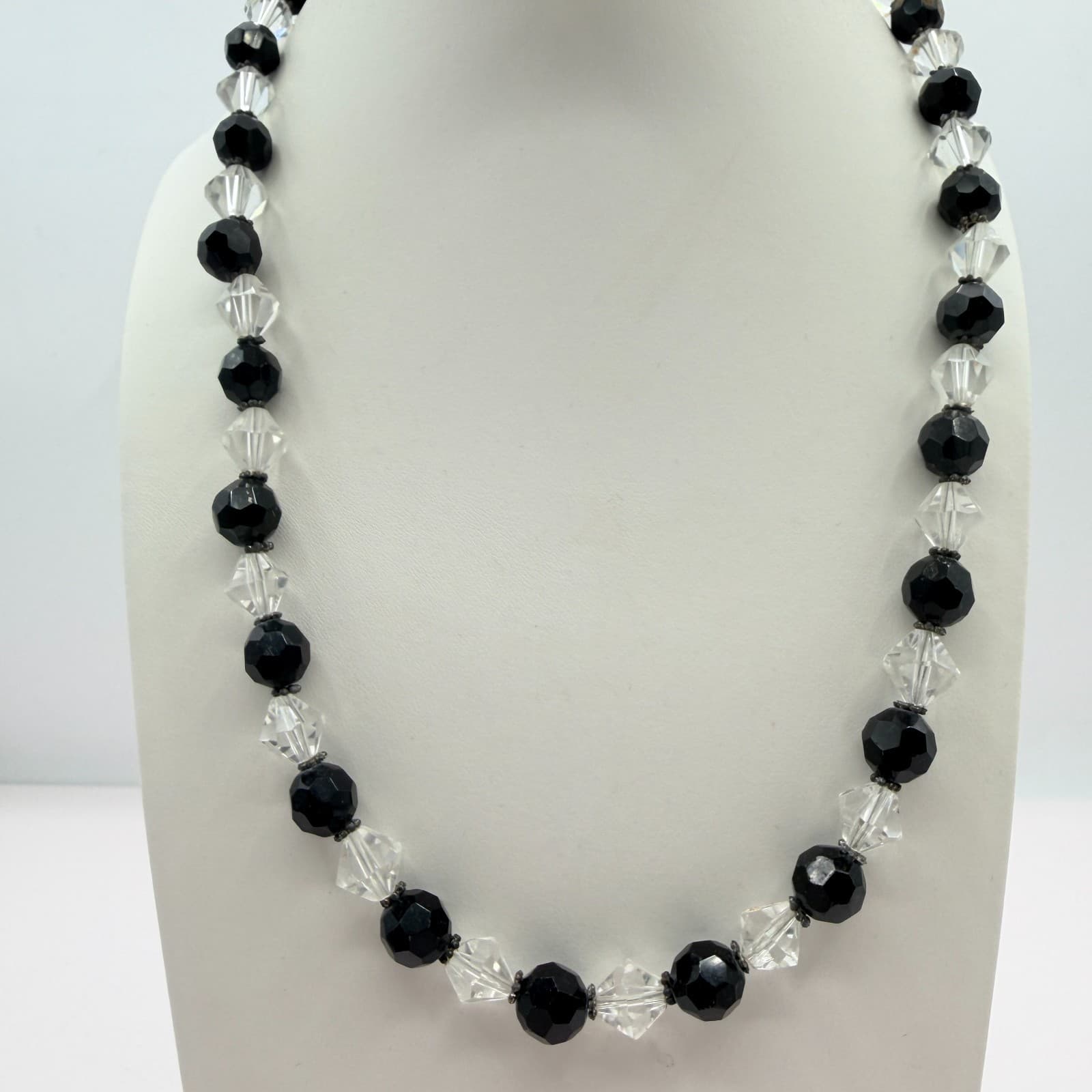 Vintage Black Clear Crystal Bead Necklace Bracelet Dangle Earrings Matching Set - Thumbnail 6