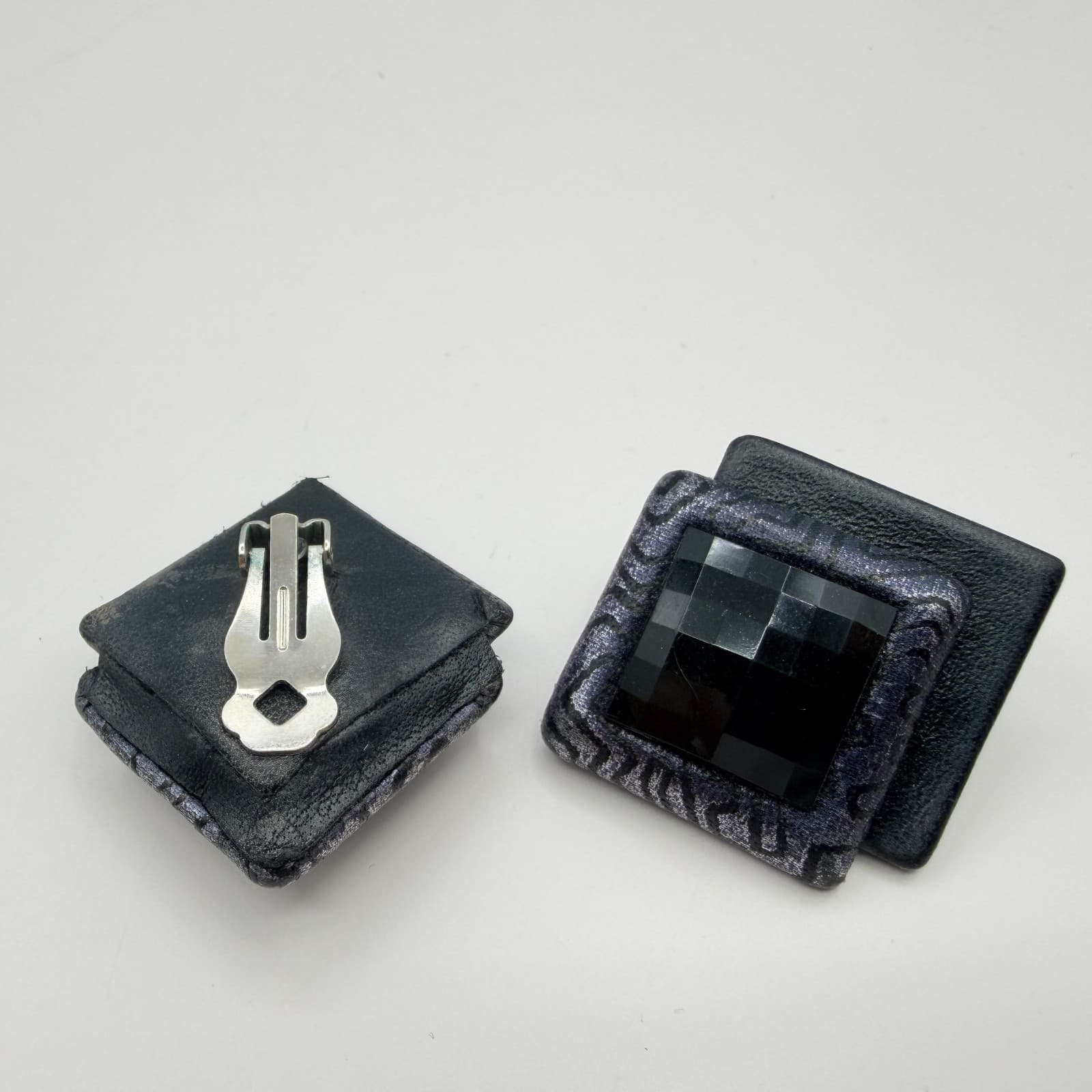 Vintage Black Clip On Earrings Geometric Triangle Square Statement Retro Y2K 90s - Thumbnail 7