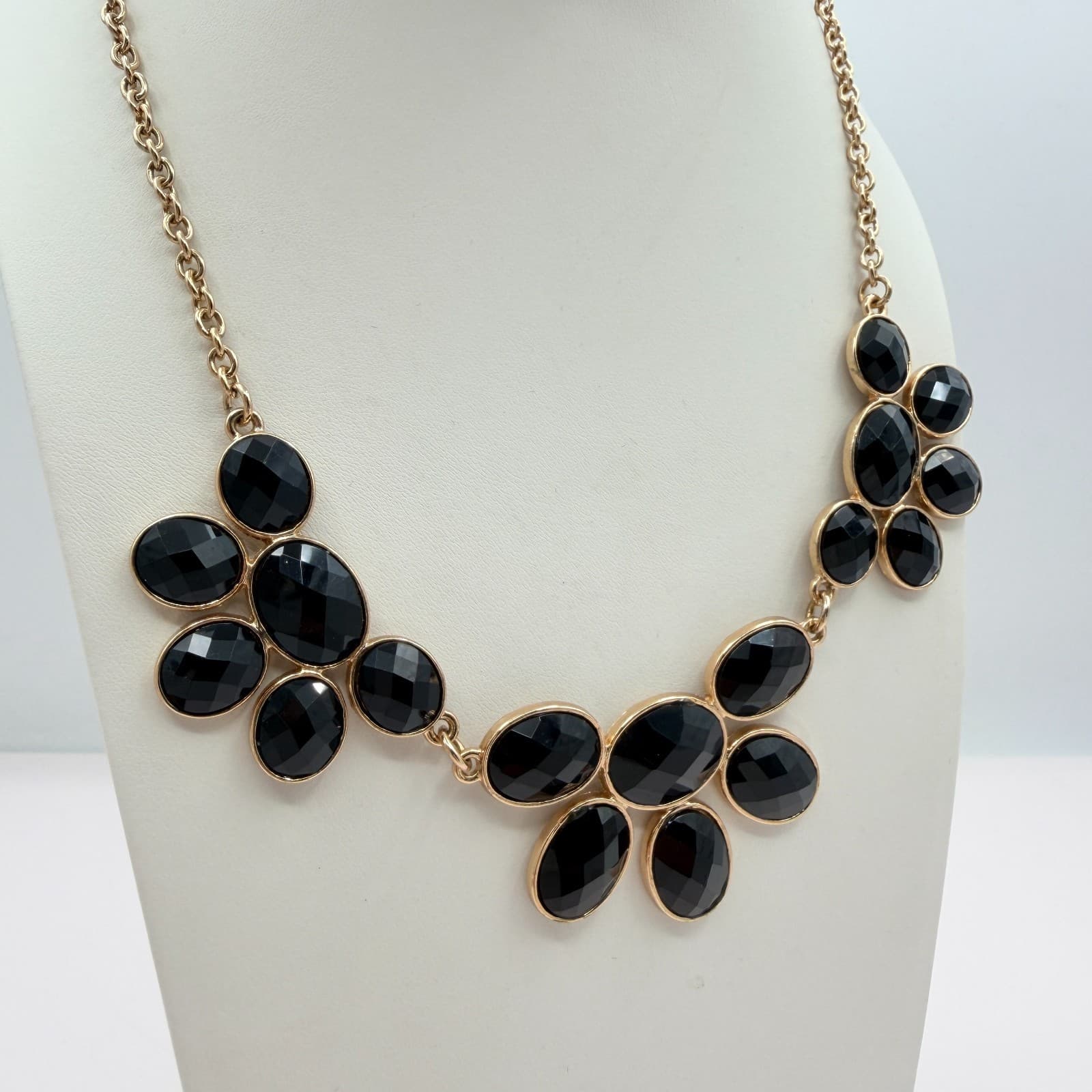 Vintage Gold Tone Black Rhinestone Statement Necklace Drop Earrings Matching Set - Thumbnail 5