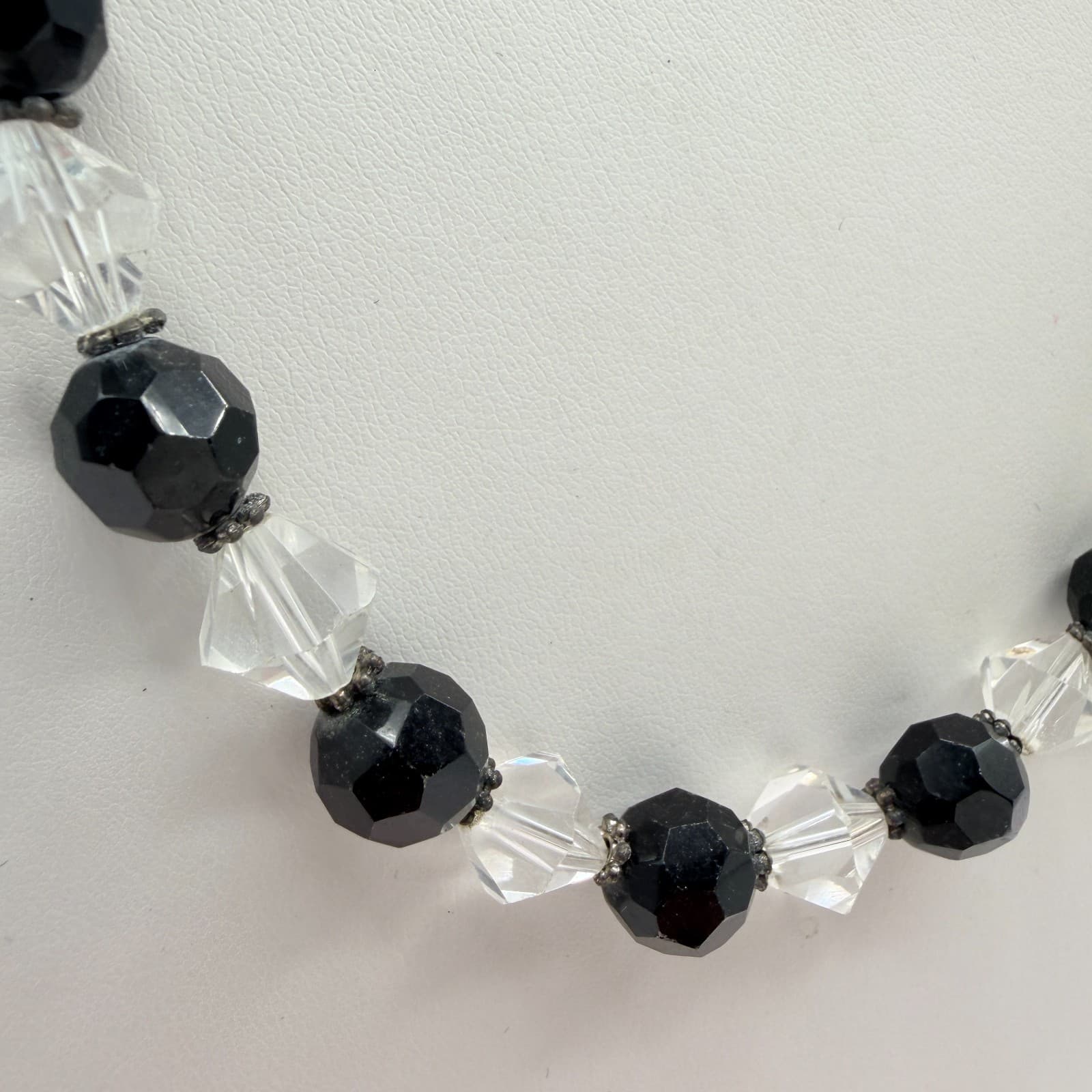Vintage Black Clear Crystal Bead Necklace Bracelet Dangle Earrings Matching Set - Thumbnail 4