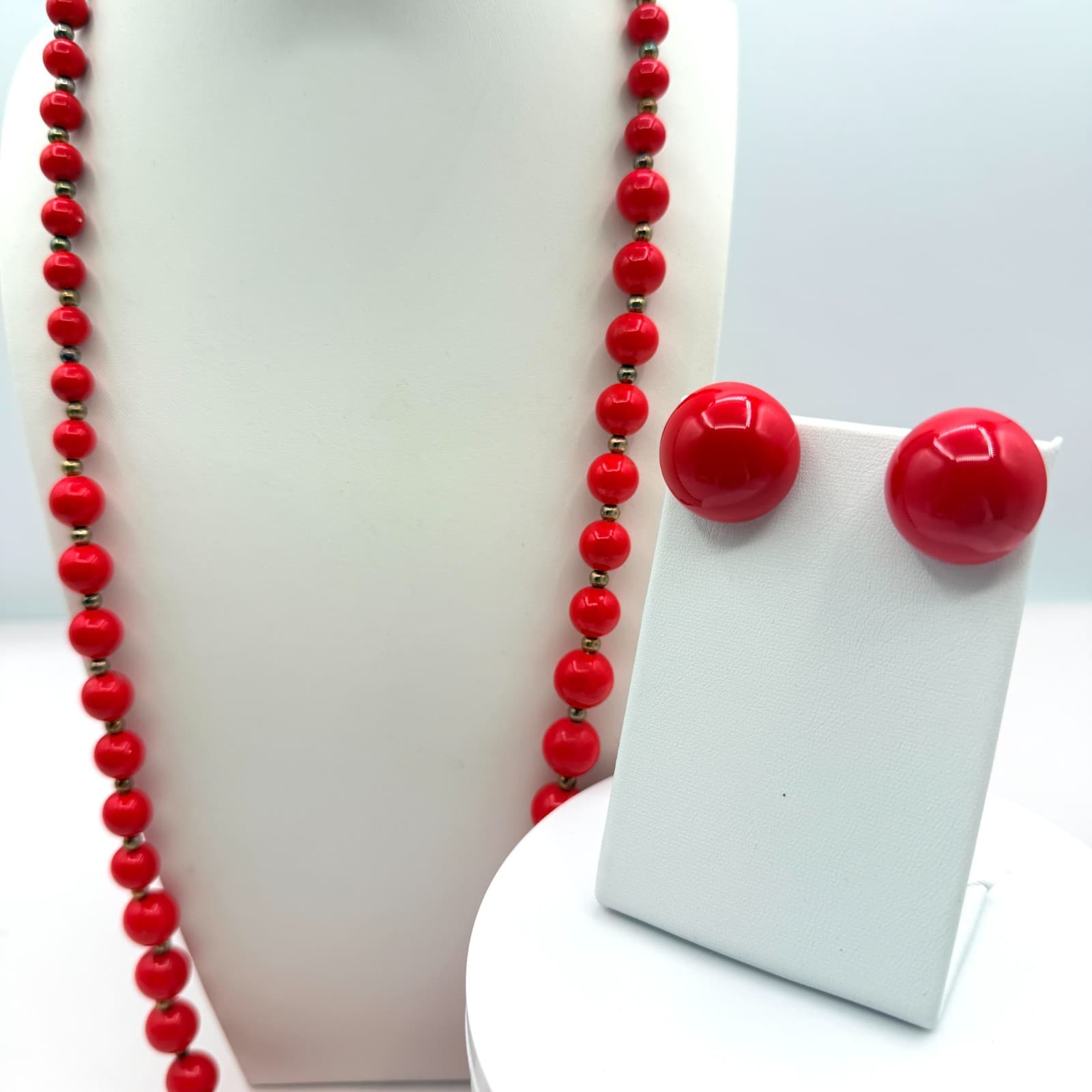 Vintage Gold Tone Red Bead Necklace Round Button Stud Earrings Matching Set Boho