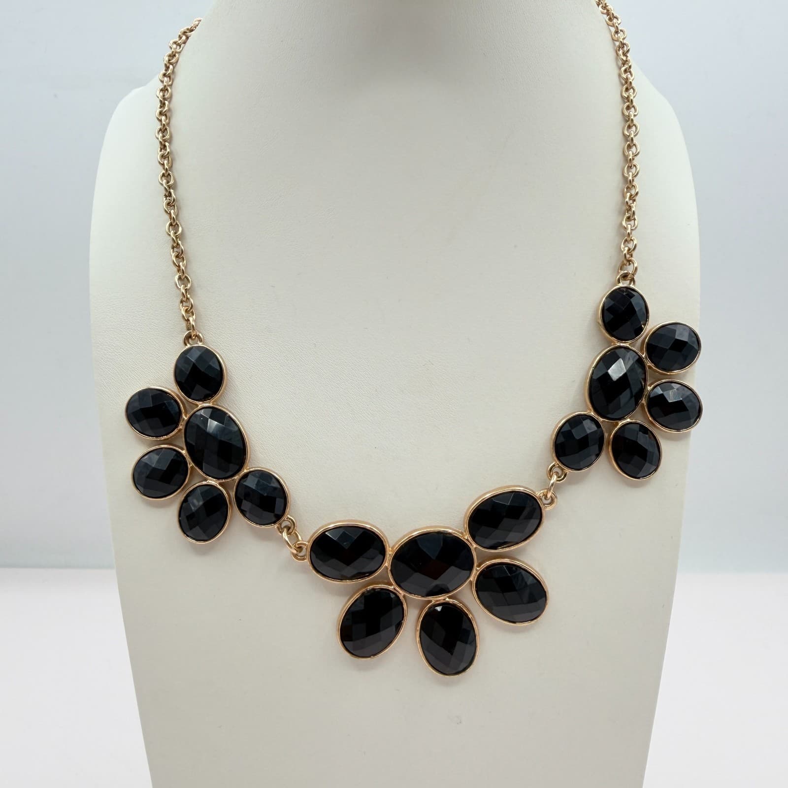 Vintage Gold Tone Black Rhinestone Statement Necklace Drop Earrings Matching Set - Thumbnail 3