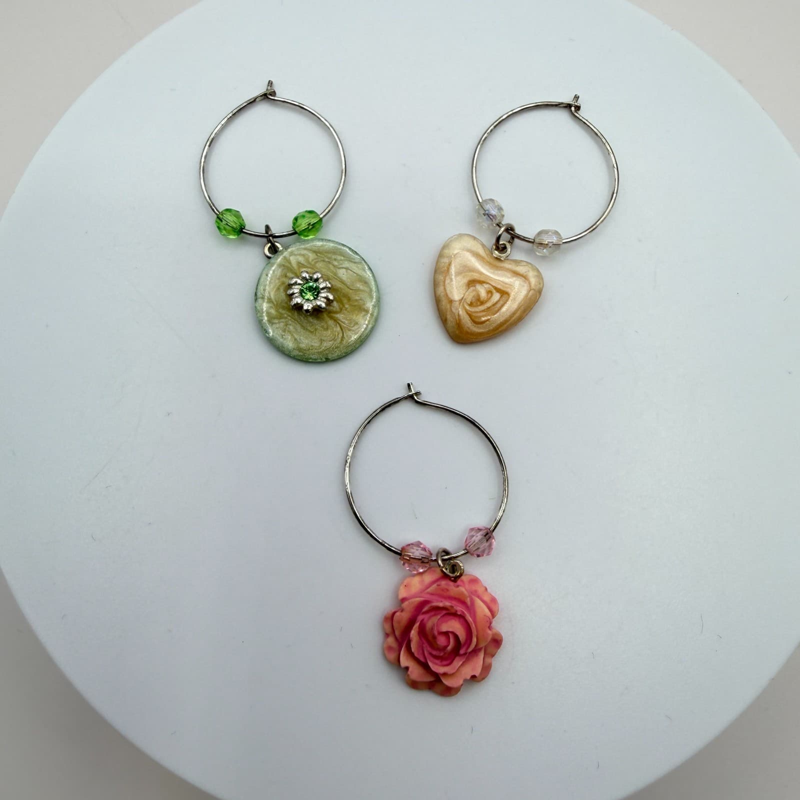 Vintage Wine Glass Charms Set Lot 6pc Silver Tone Hoops Heart Flower Mixed Charm - Thumbnail 2