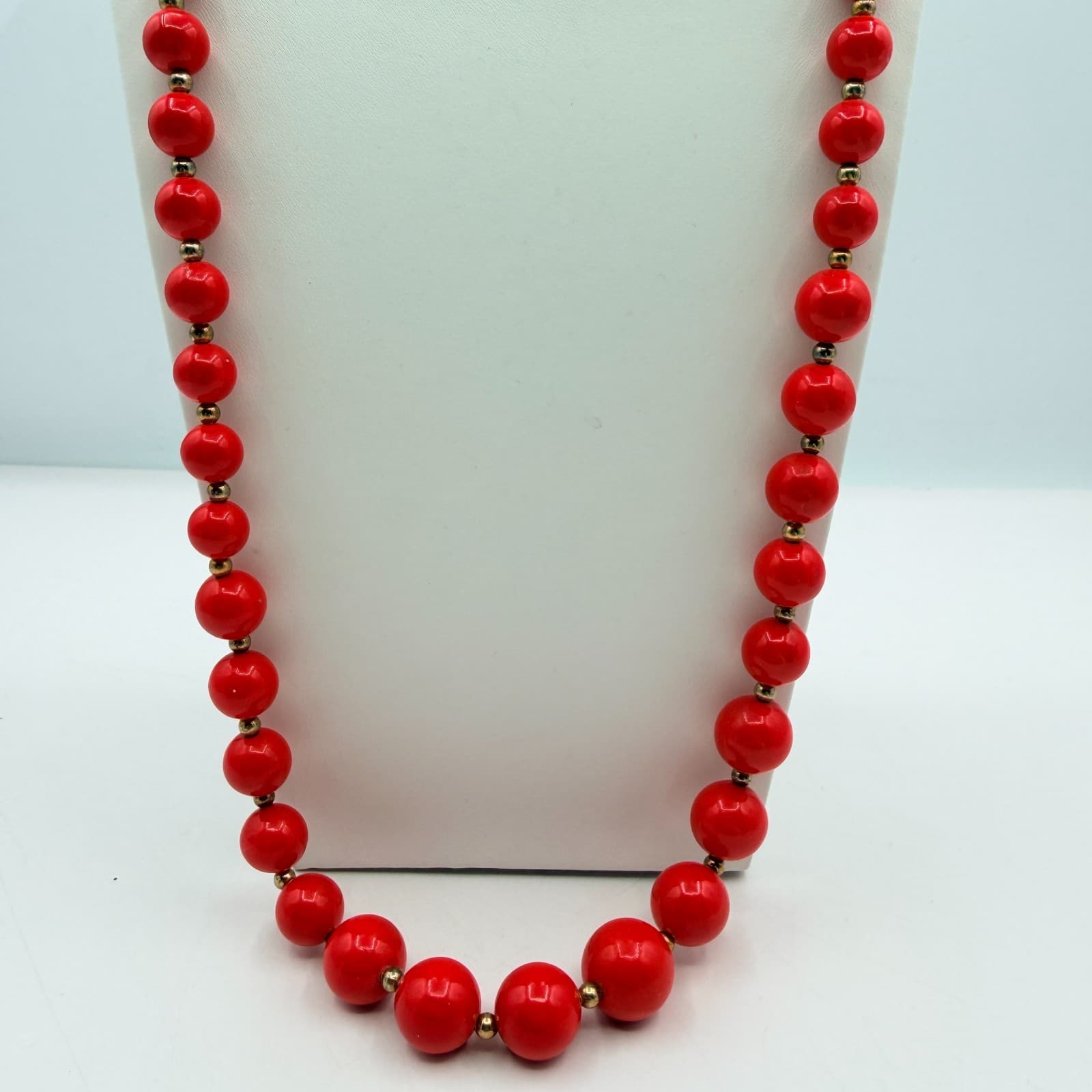 Vintage Gold Tone Red Bead Necklace Round Button Stud Earrings Matching Set Boho - Thumbnail 2