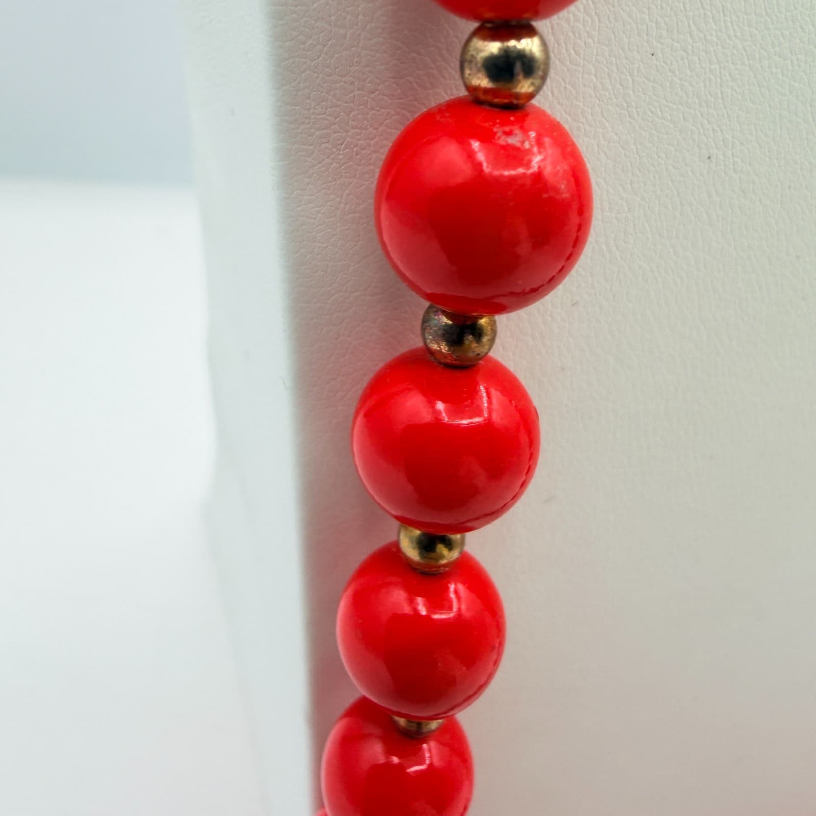Vintage Gold Tone Red Bead Necklace Round Button Stud Earrings Matching Set Boho - Thumbnail 5