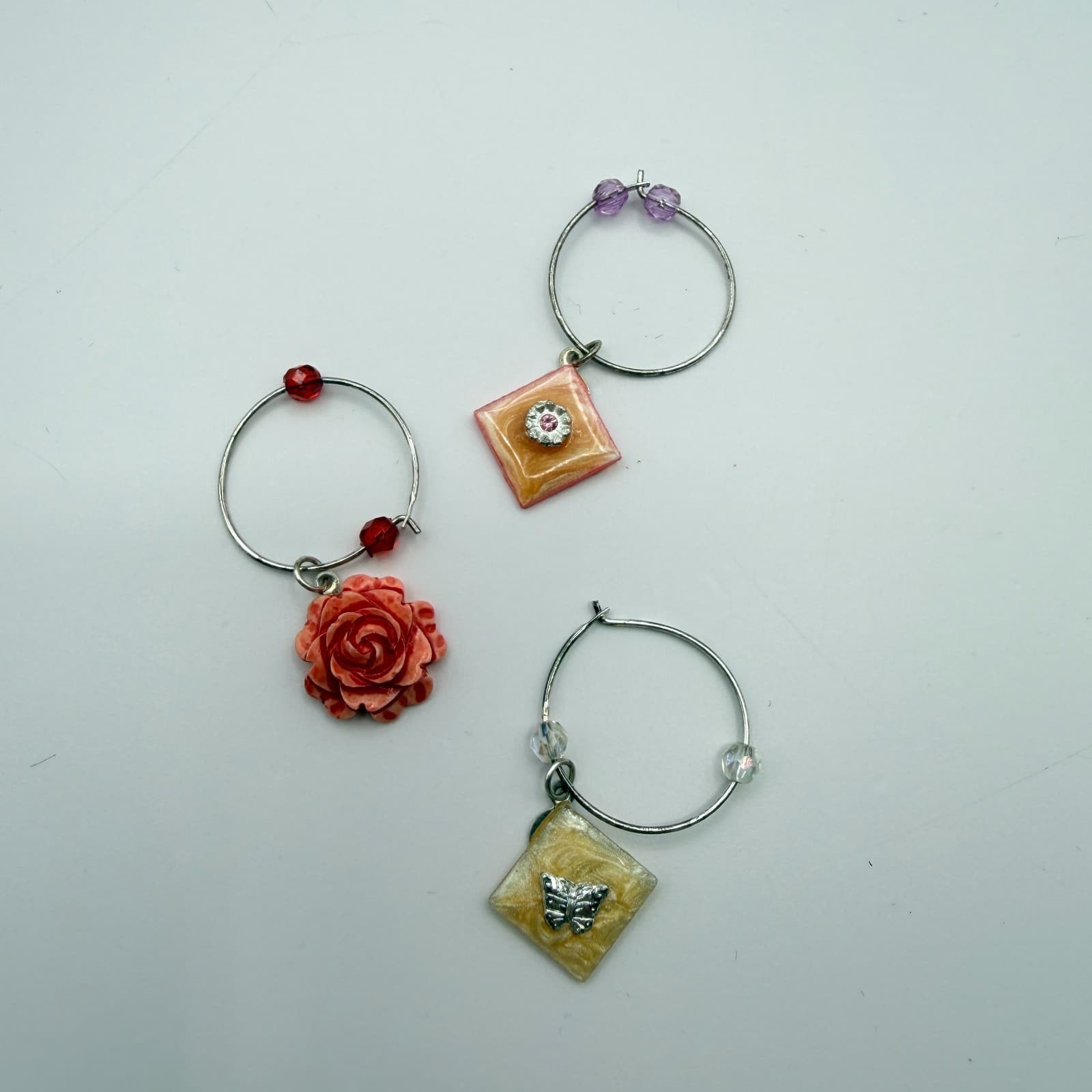Vintage Wine Glass Charms Set Lot 6pc Silver Tone Hoops Heart Flower Mixed Charm - Thumbnail 9