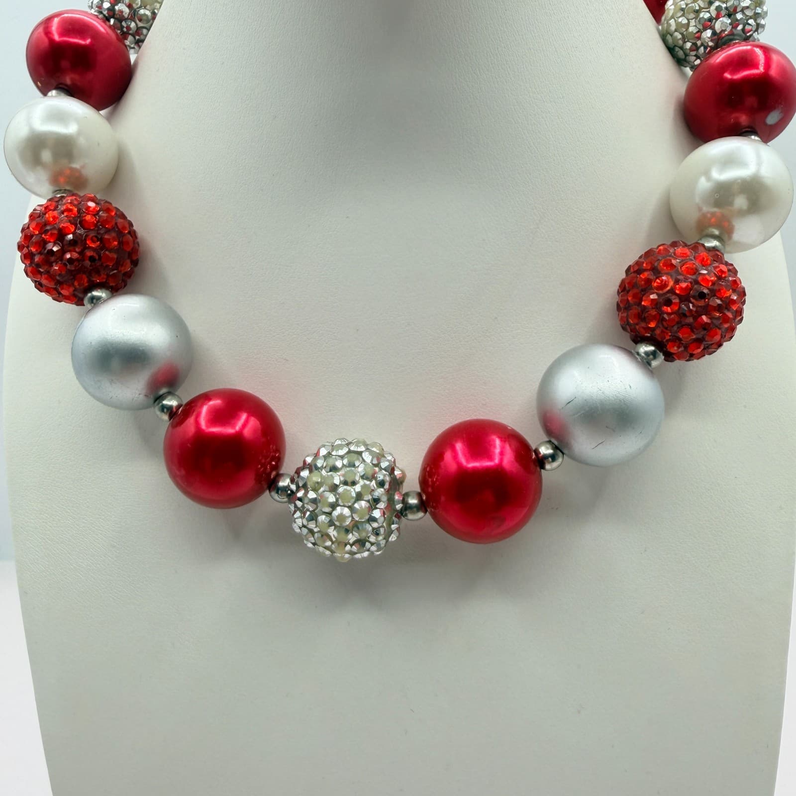Vintage Chunky Bubblegum Bead Necklace Christmas Red Silver White Rhinestone 90s - Thumbnail 2