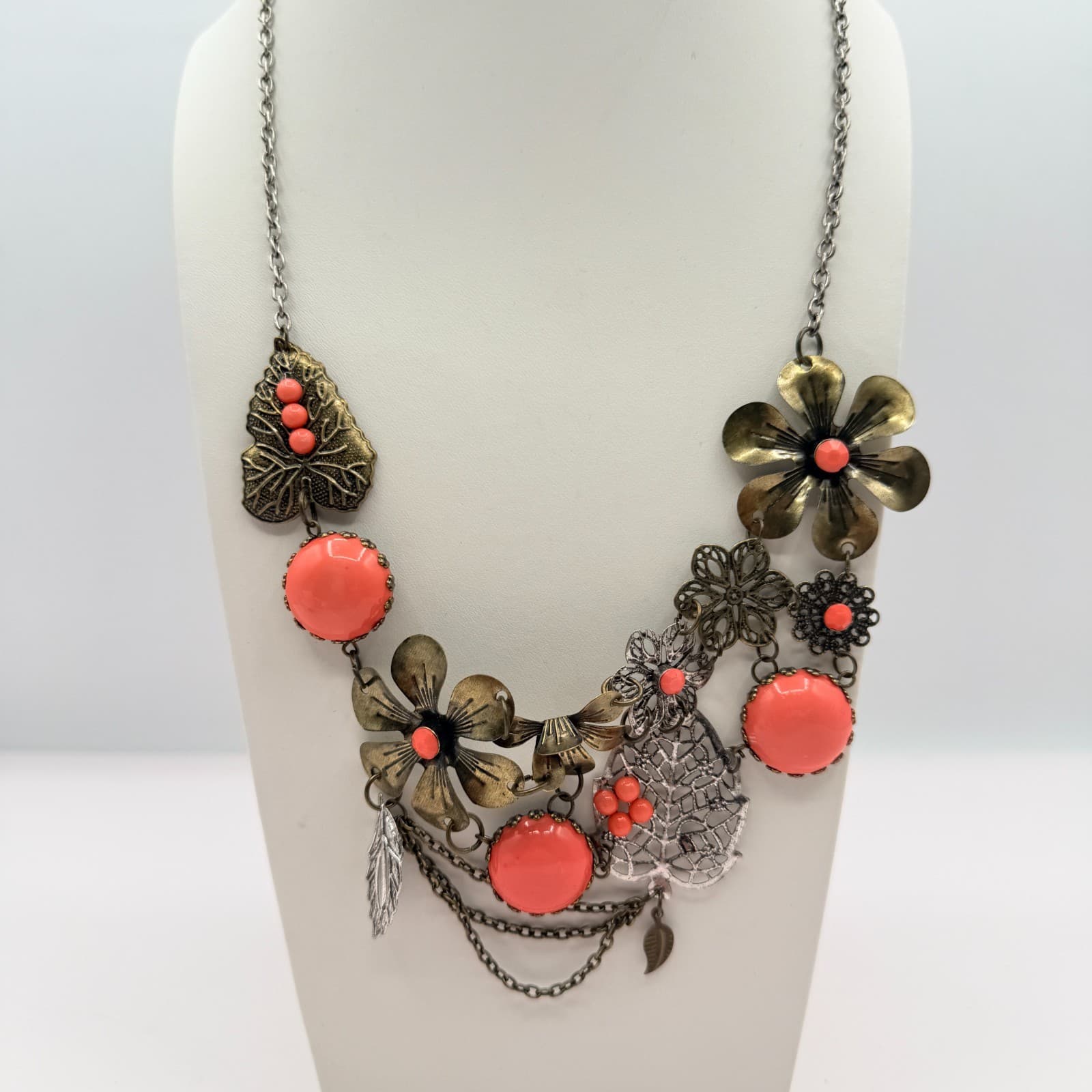 Vintage Bronze Tone Floral Bib Necklace Statement Orange Faux Coral Bead Boho - Thumbnail 3