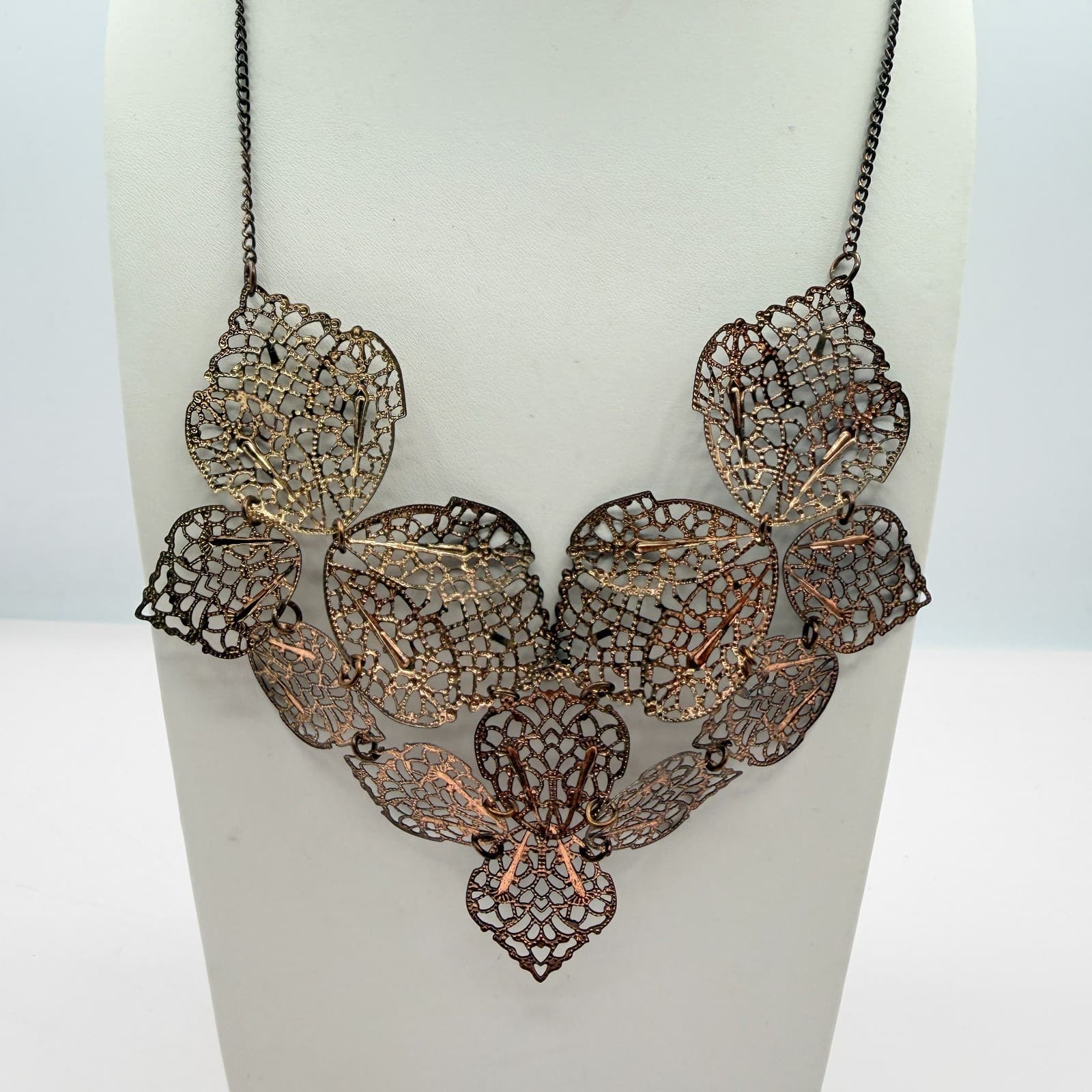 Vintage Bronze Tone Filigree Leaf Bib Necklace Statement Mesh Cutout Boho Retro - Thumbnail 2