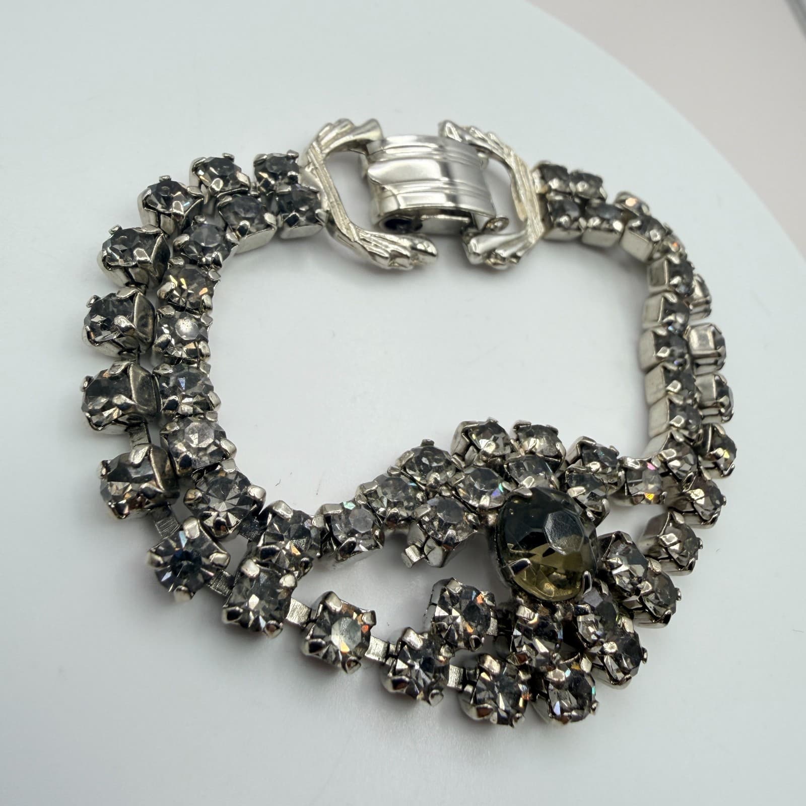 Vintage Silver Tone Rhinestone Bracelet Smoky Gray Multi Strand Cluster Retro - Thumbnail 4
