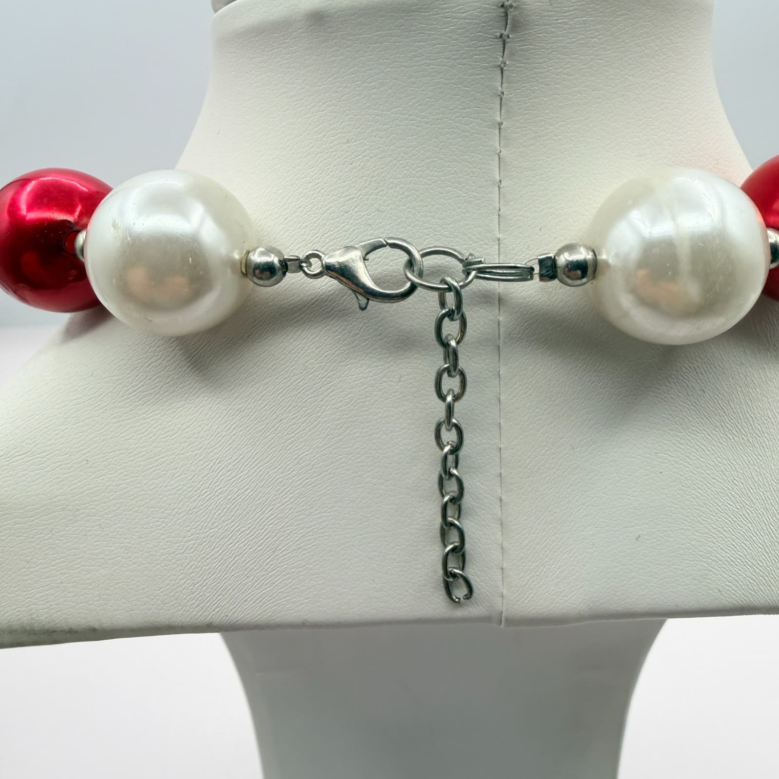 Vintage Chunky Bubblegum Bead Necklace Christmas Red Silver White Rhinestone 90s - Thumbnail 6