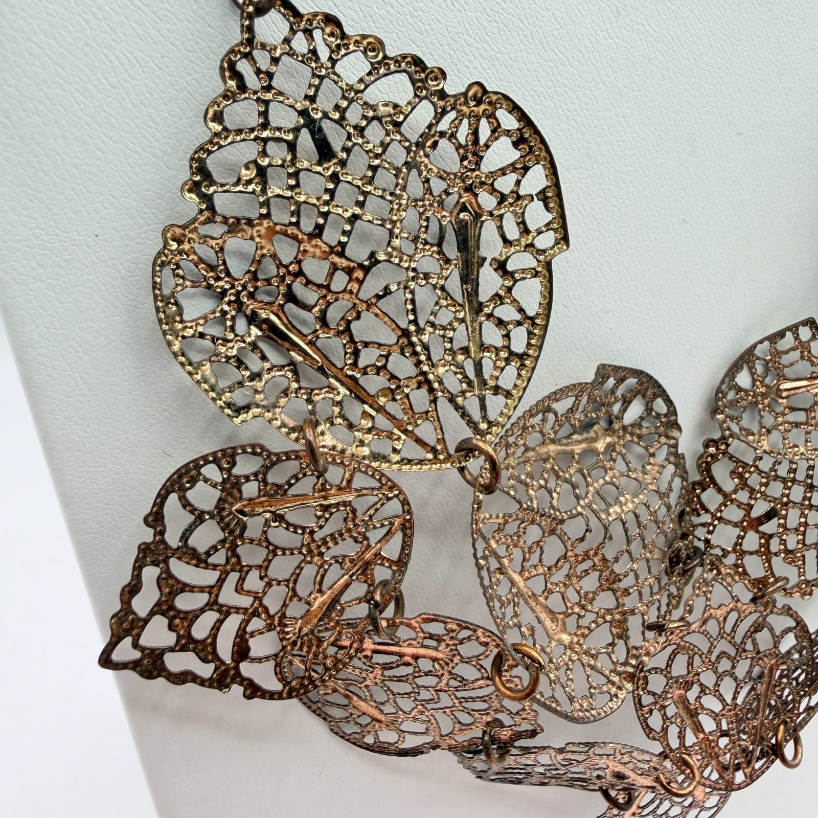 Vintage Bronze Tone Filigree Leaf Bib Necklace Statement Mesh Cutout Boho Retro - Thumbnail 6