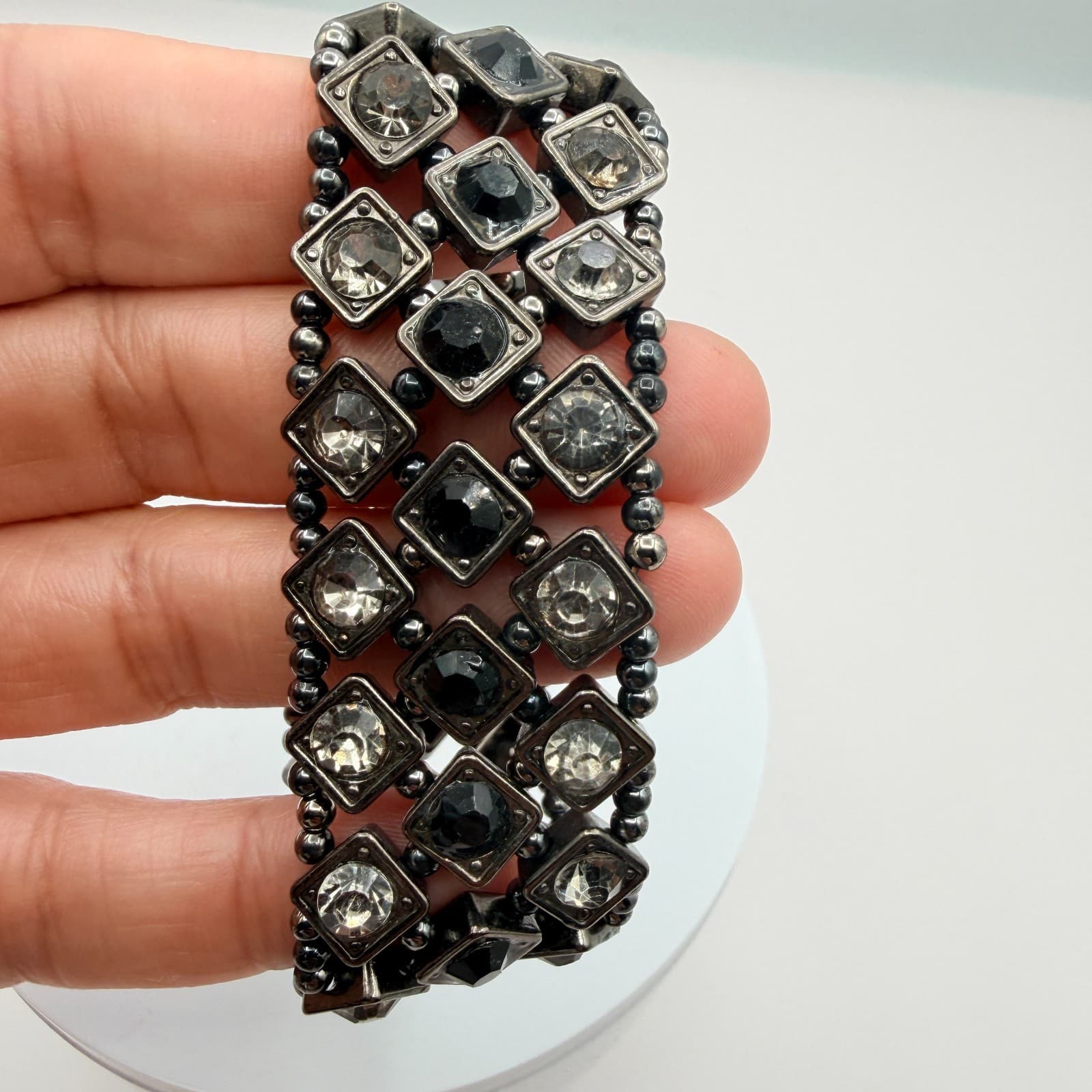 Vintage Gunmetal Tone Stretch Cuff Bracelet Black Rhinestone Clear Geometric 90s - Thumbnail 7