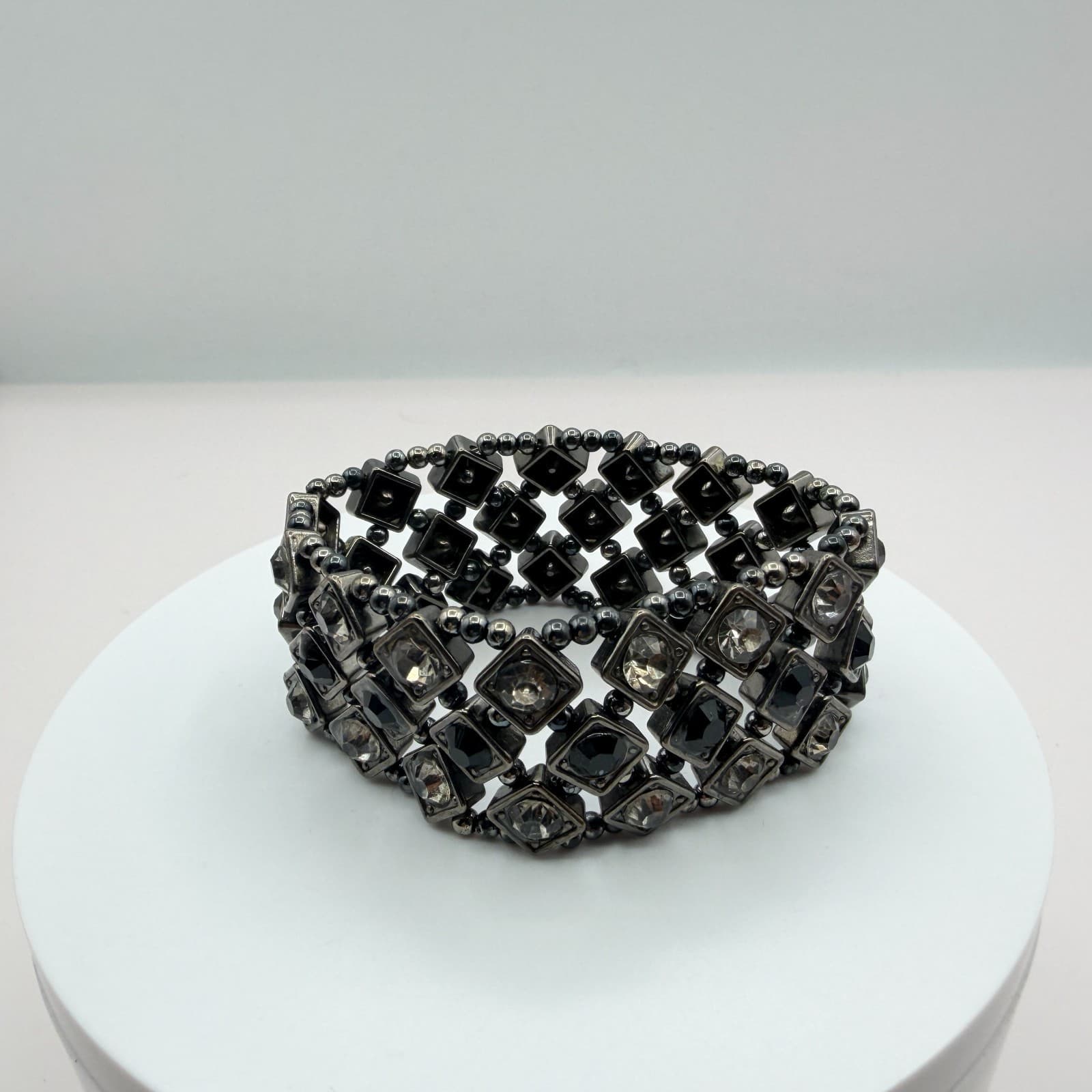 Vintage Gunmetal Tone Stretch Cuff Bracelet Black Rhinestone Clear Geometric 90s - Thumbnail 5