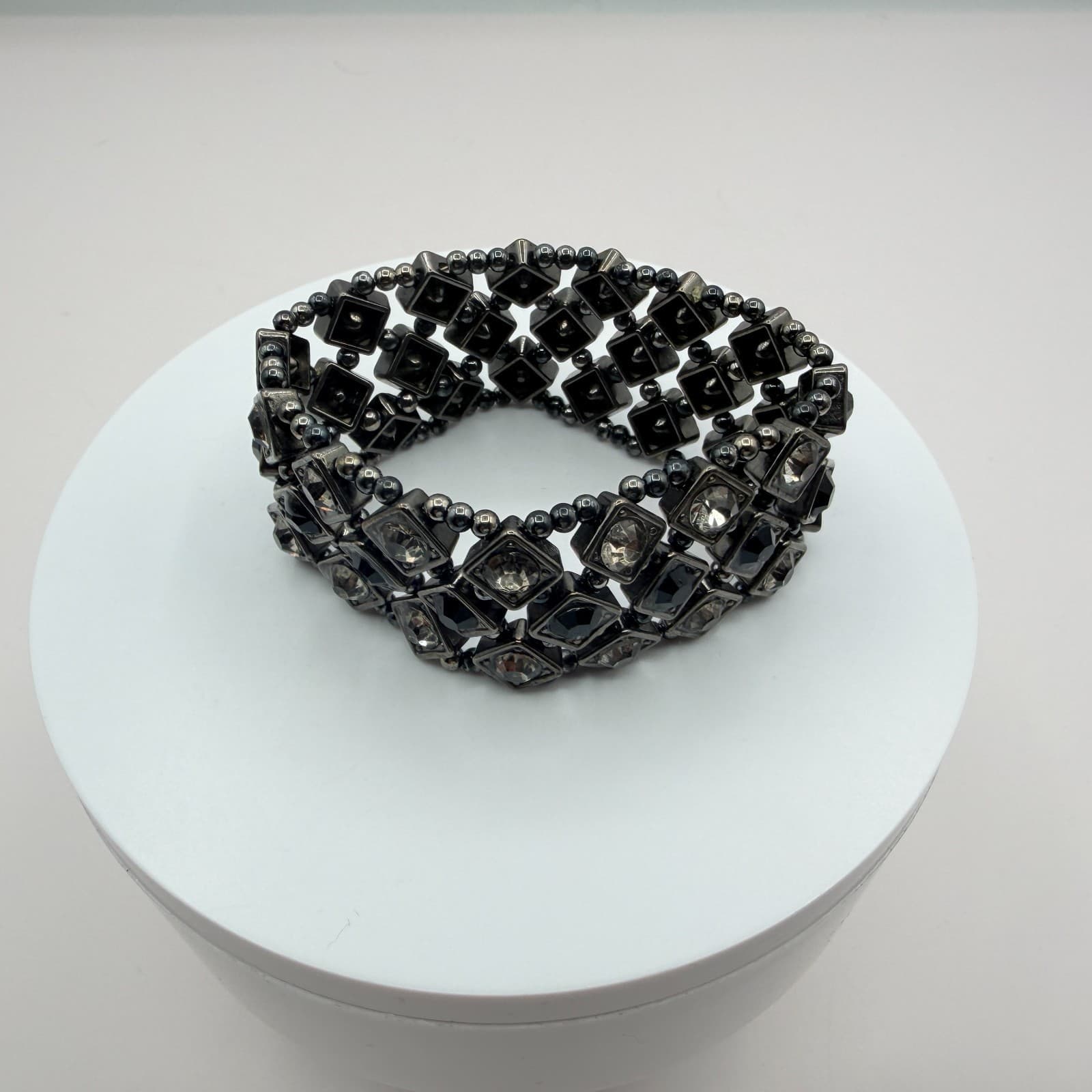Vintage Gunmetal Tone Stretch Cuff Bracelet Black Rhinestone Clear Geometric 90s - Thumbnail 6