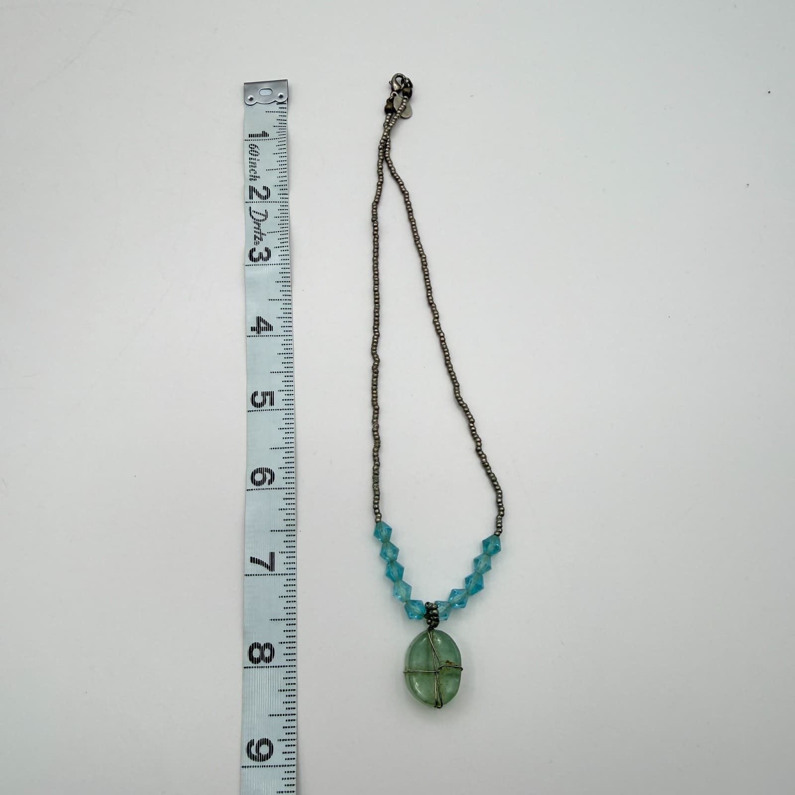Vintage Silver Tone Wire Wrapped Green Stone Pendant Necklace Light Blue Bead - Thumbnail 8