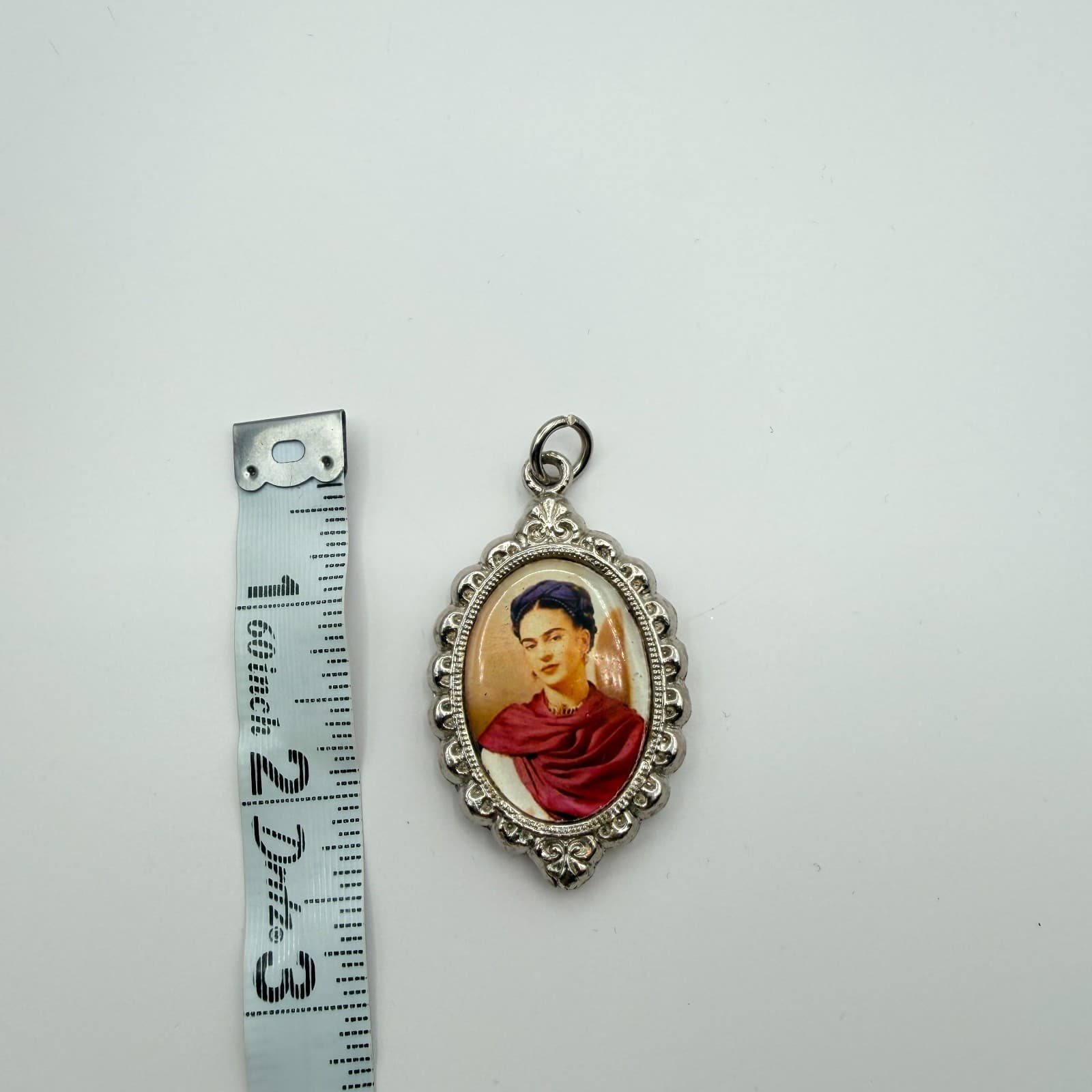 Vintage Silver Tone Frida Kahlo Portrait Pendant Ornate Frame Art Cameo Charm - Thumbnail 7