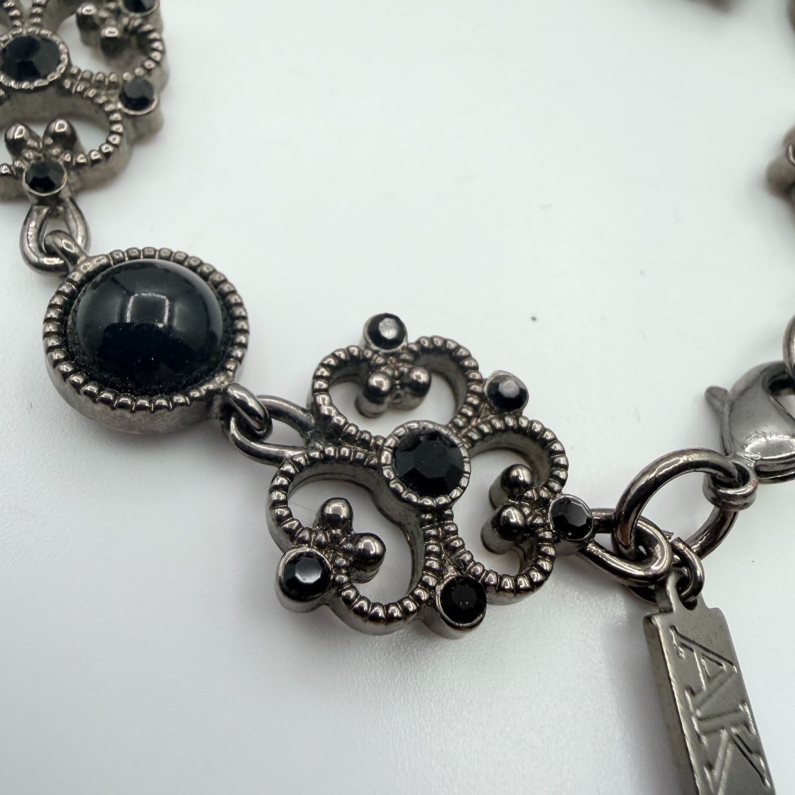 Anne Klein Gunmetal Tone Filigree Link Bracelet Black Faux Onyx Rhinestone AK - Thumbnail 4