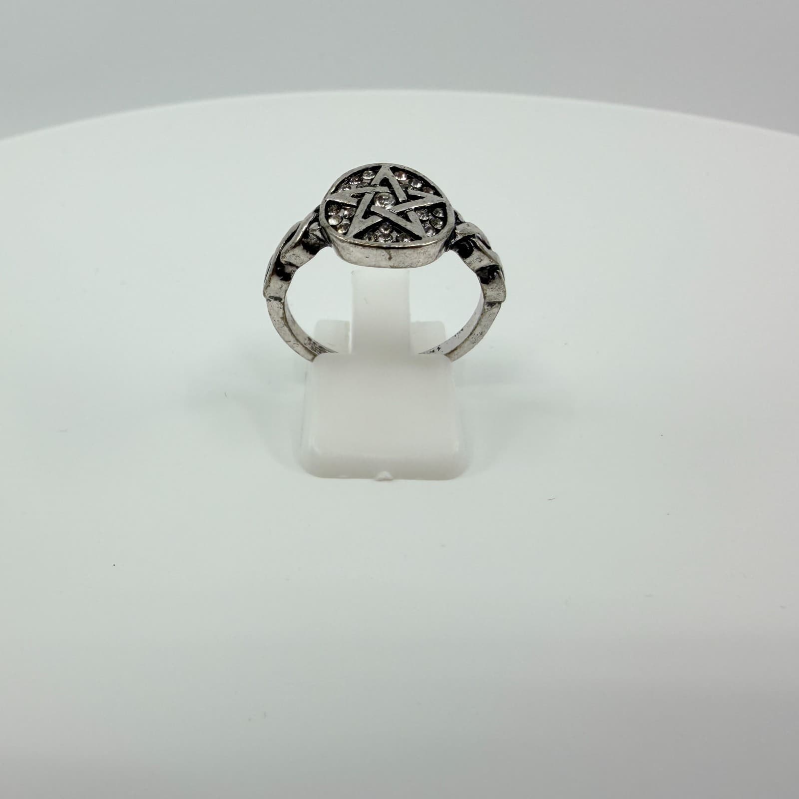 VTG Silver Tone Rhinestone Pentagram Ring Pagan Wiccan Wicca Gothic Statement - Thumbnail 4